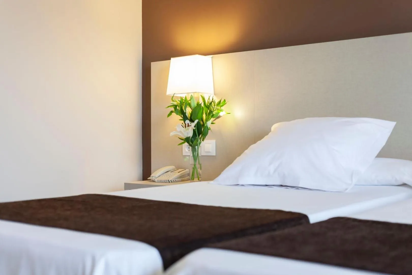 Photo of the whole room, Bed in Helios Benidorm