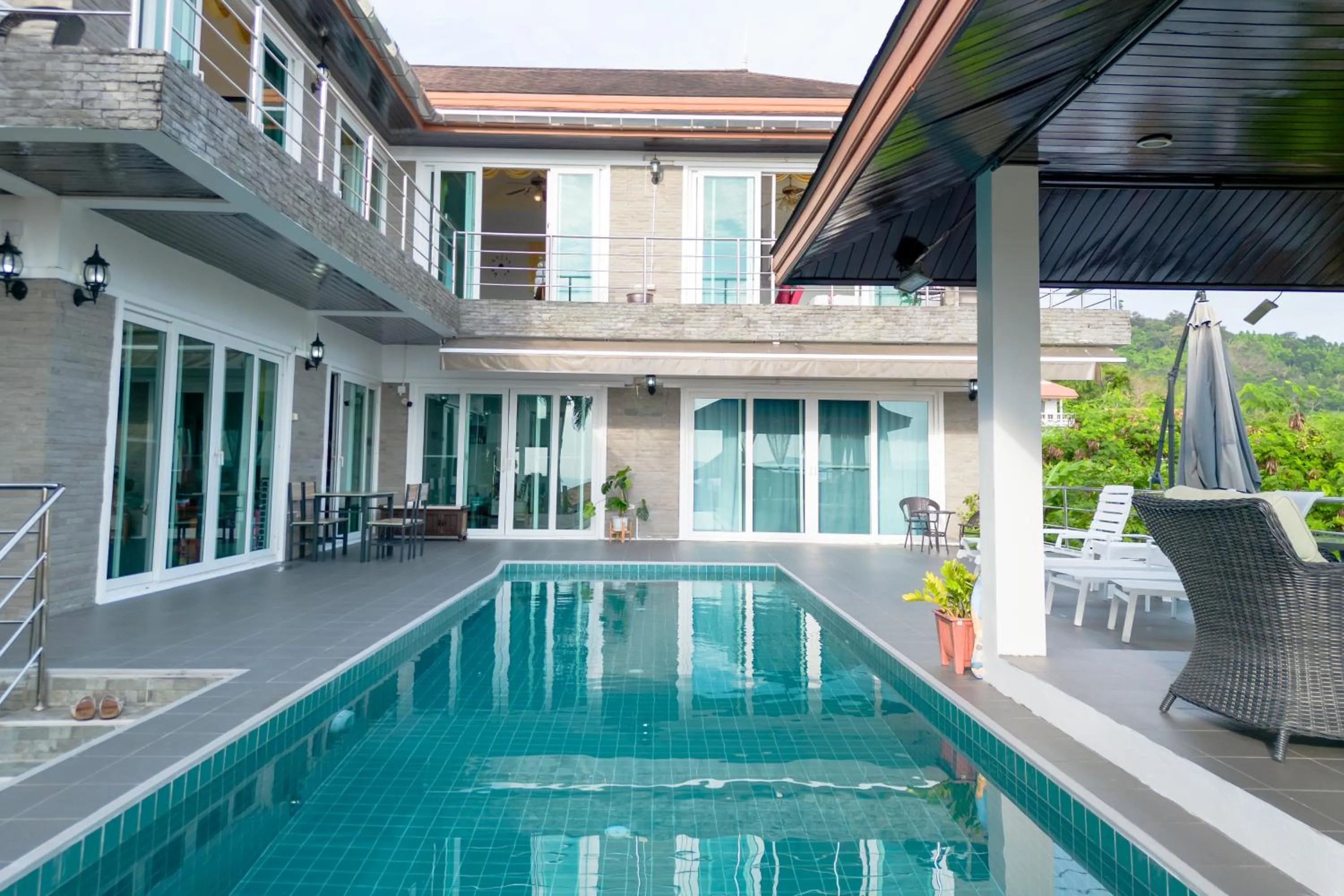 Day in ฺBaan Waru seaview villa