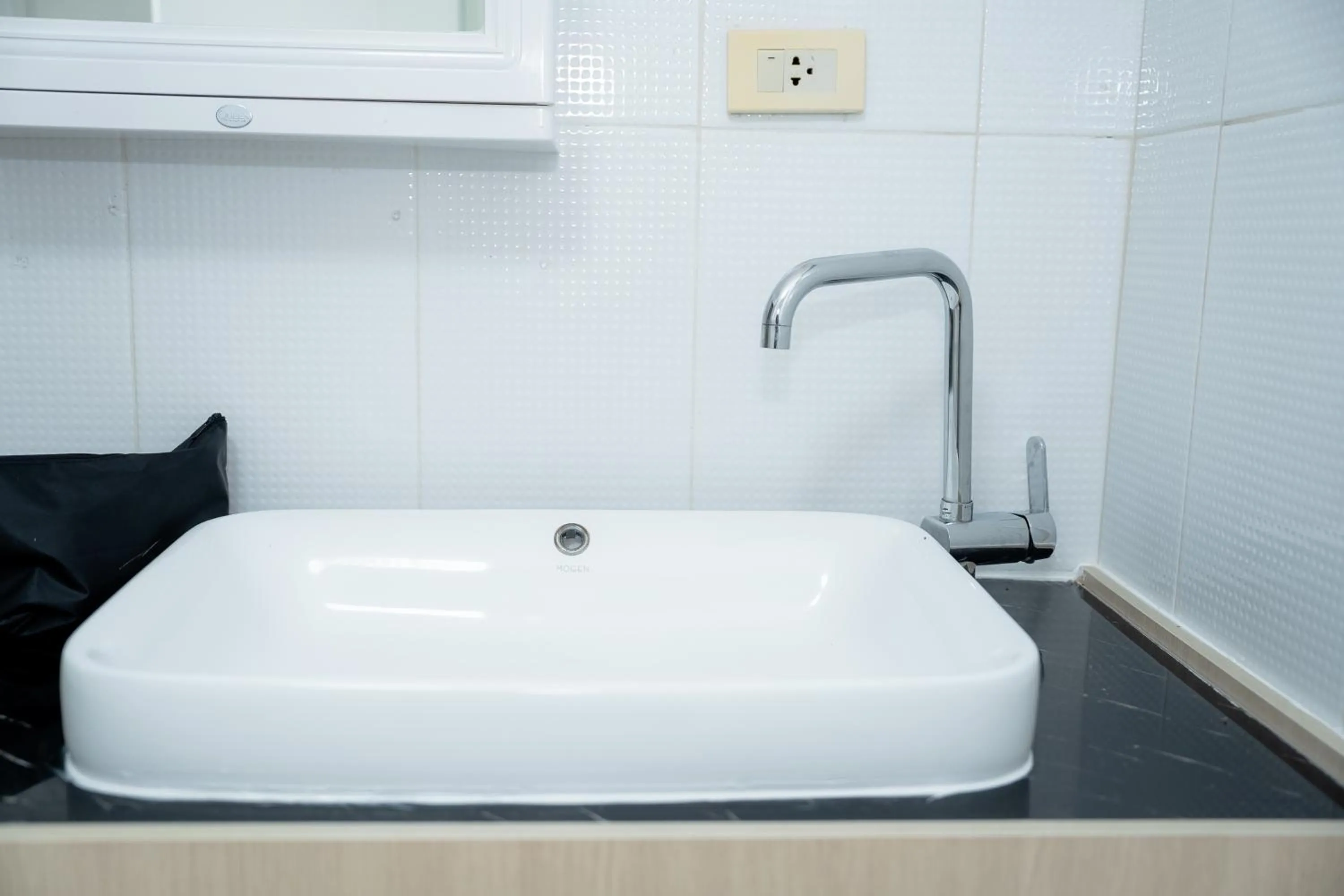 ฺBaan Waru seaview villa