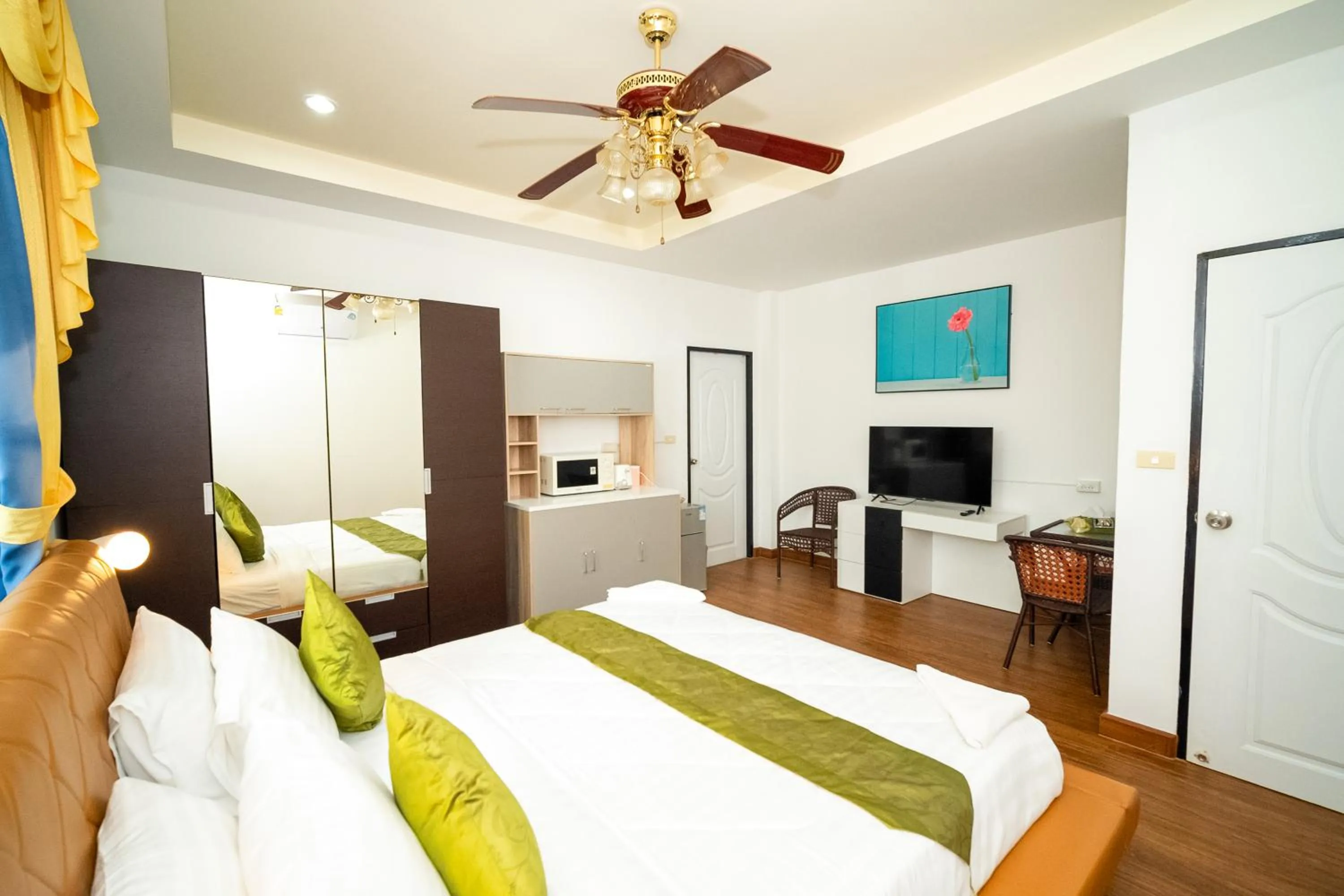 Bed in ฺBaan Waru seaview villa