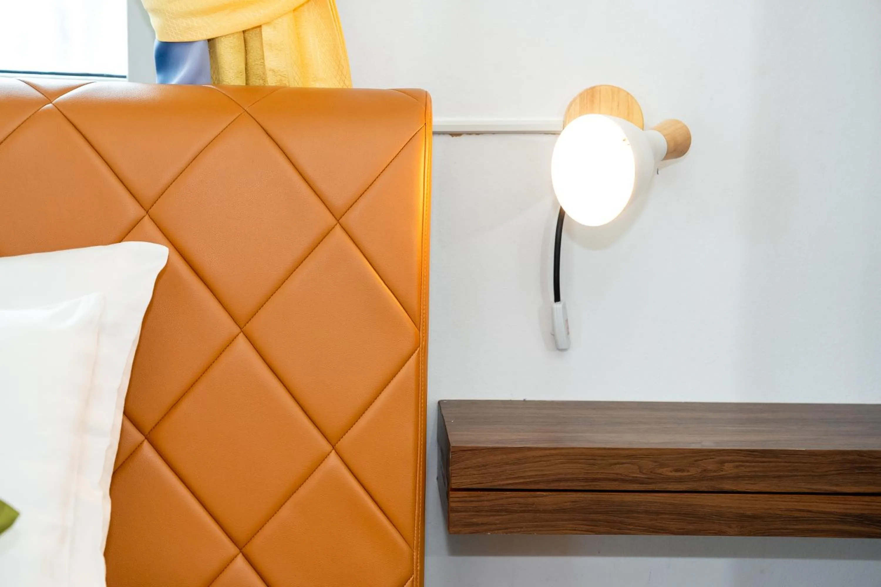 Bed in ฺBaan Waru seaview villa