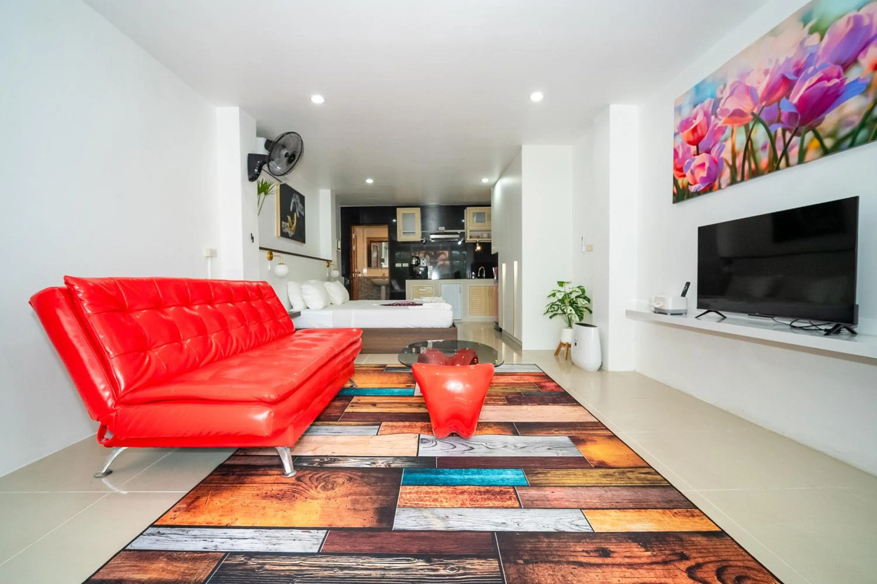 TV and multimedia in ฺBaan Waru seaview villa