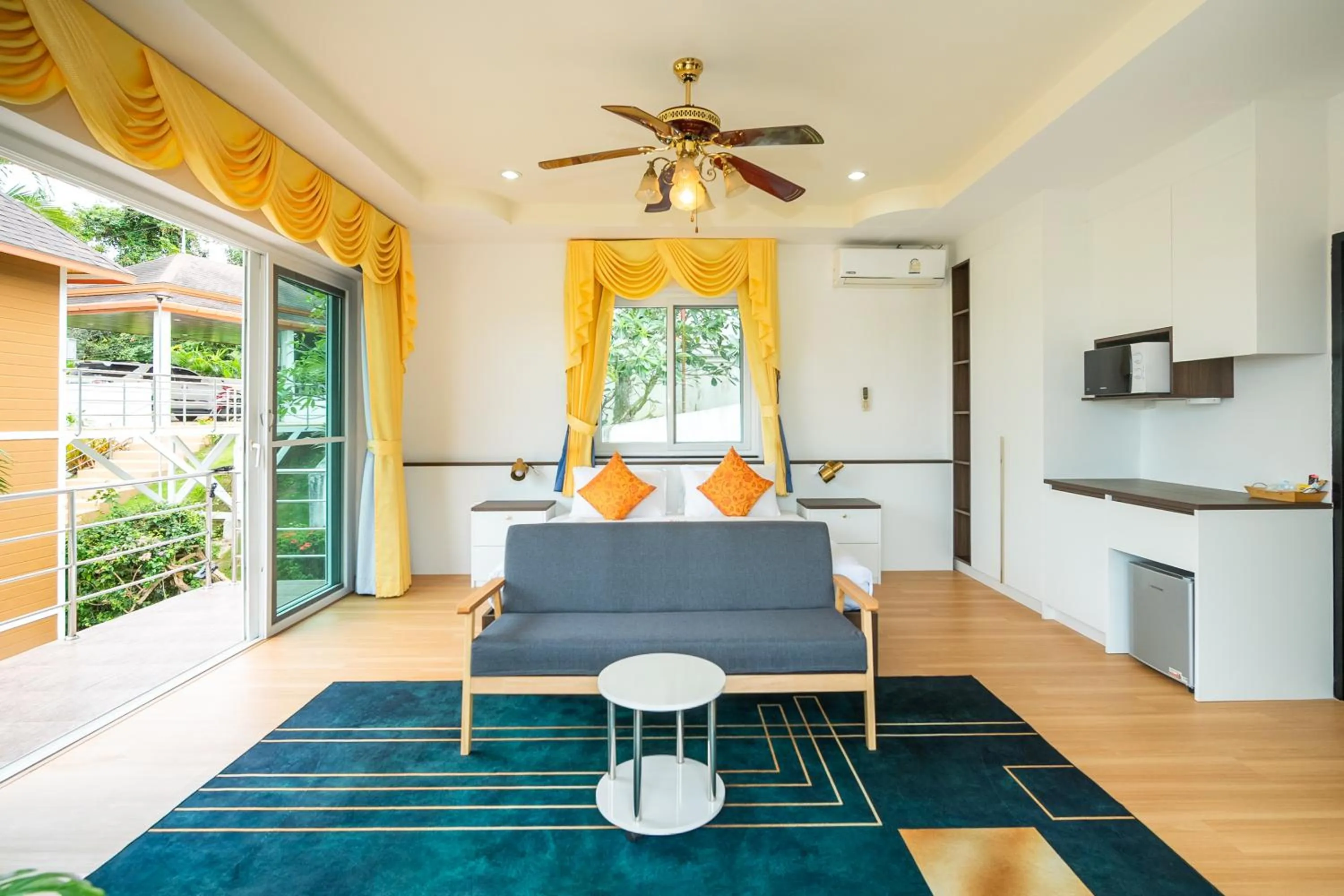 ฺBaan Waru seaview villa