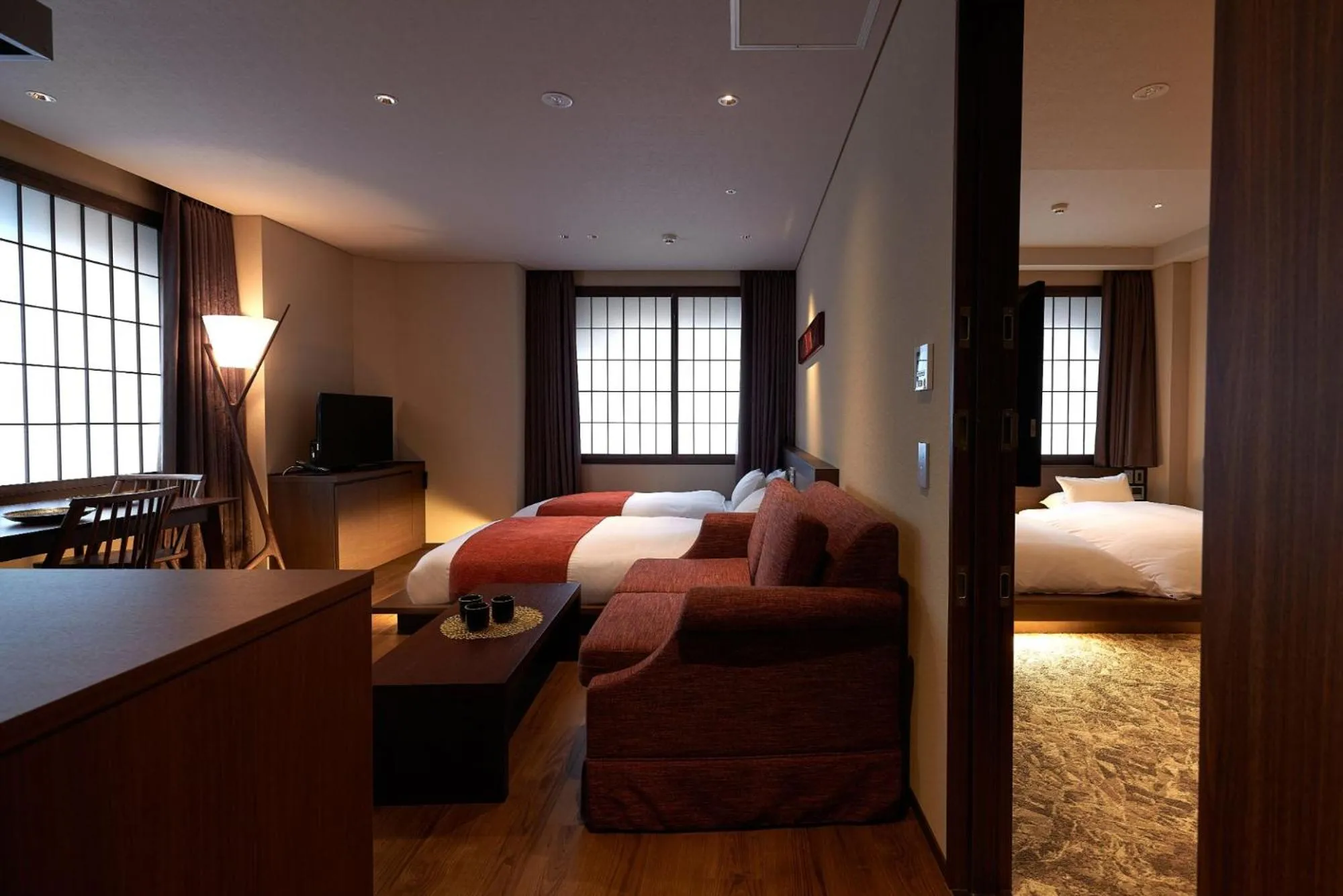 Living room, Bed in eph KANAZAWA