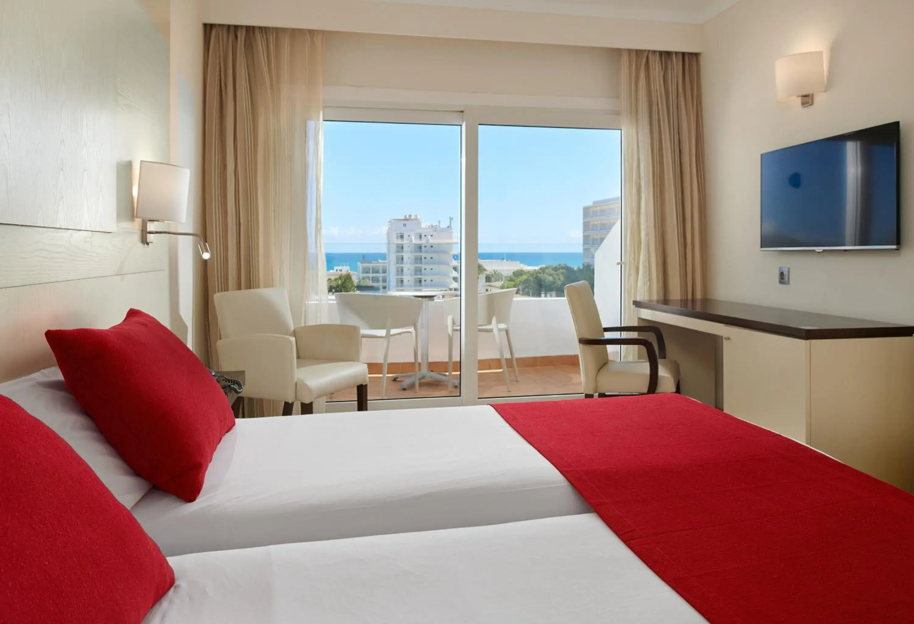 Double Room with Sea View (2 Adults) in Grupotel Montecarlo Double Room with Sea View (2 Adults) in Grupotel Montecarlo