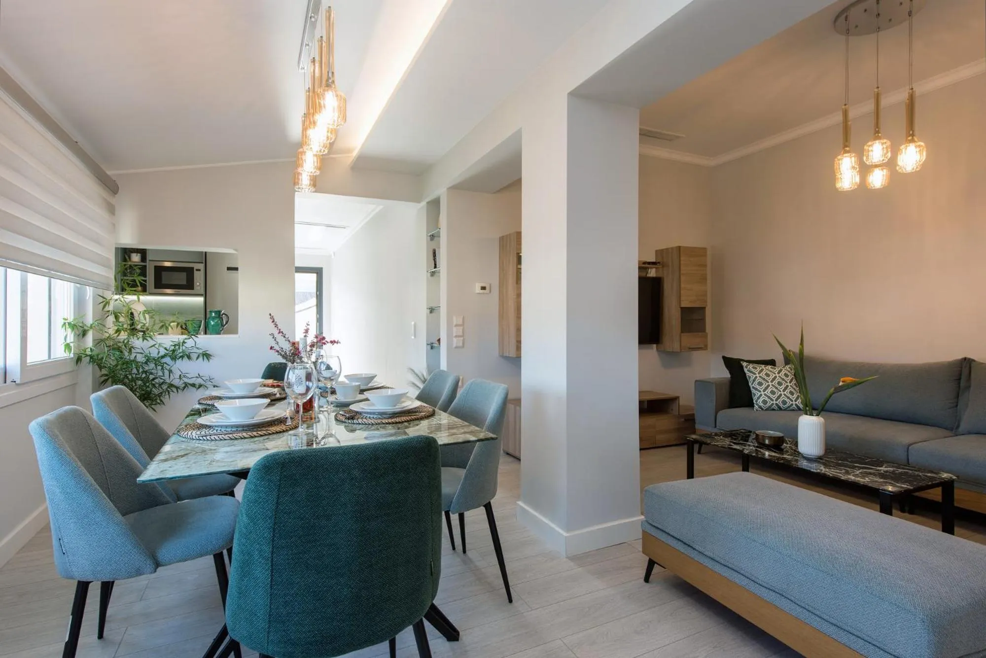 Living room in Pelagia Apartment by Kormaris