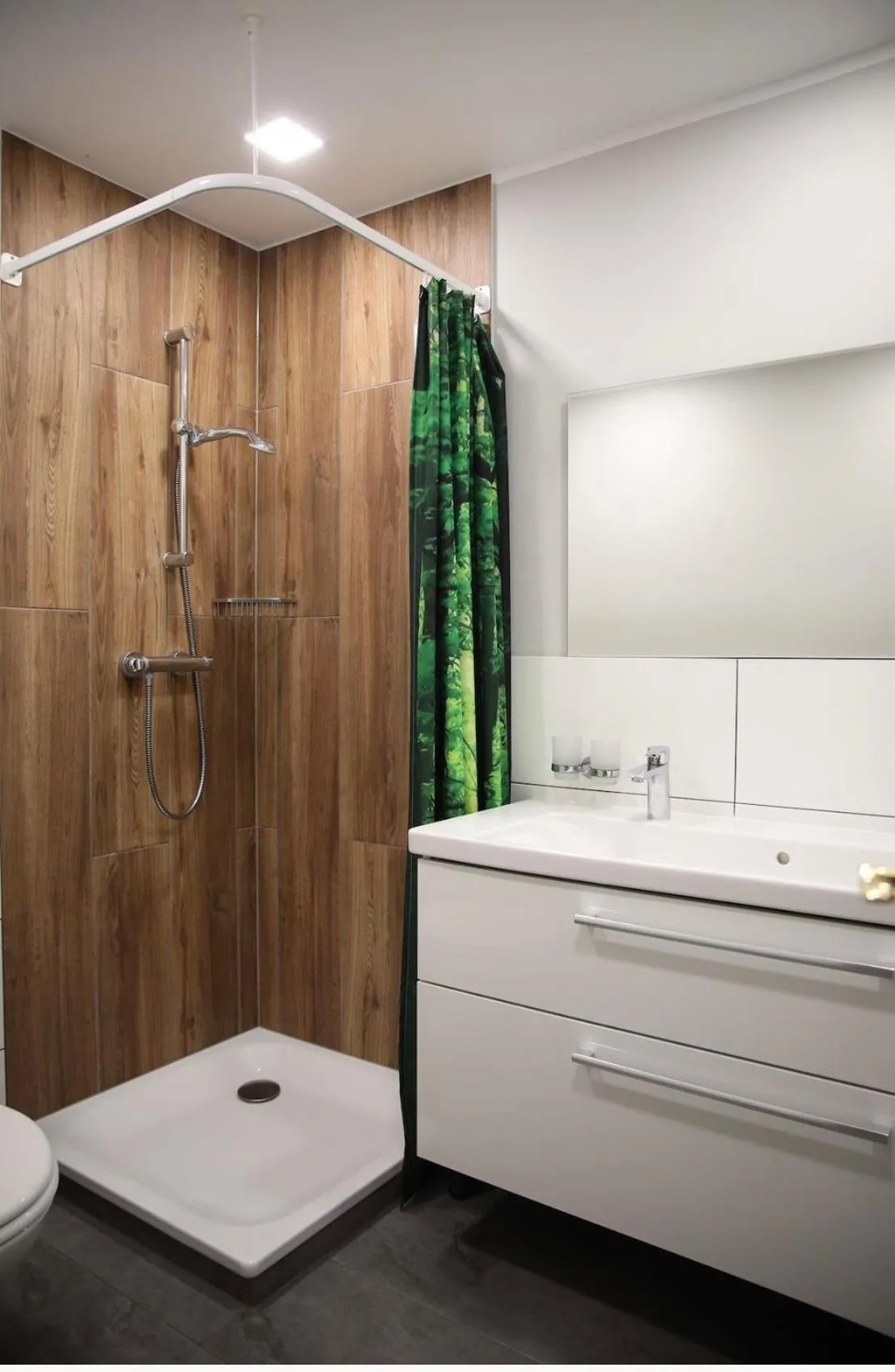 Shower in Hotel Hof Kirchhorst