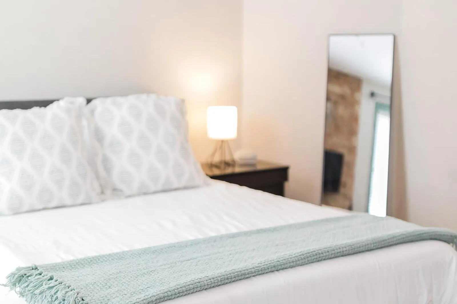 Bedroom, Bed in The Reserve - Heart of OTR 2 Bed Suite w/Views