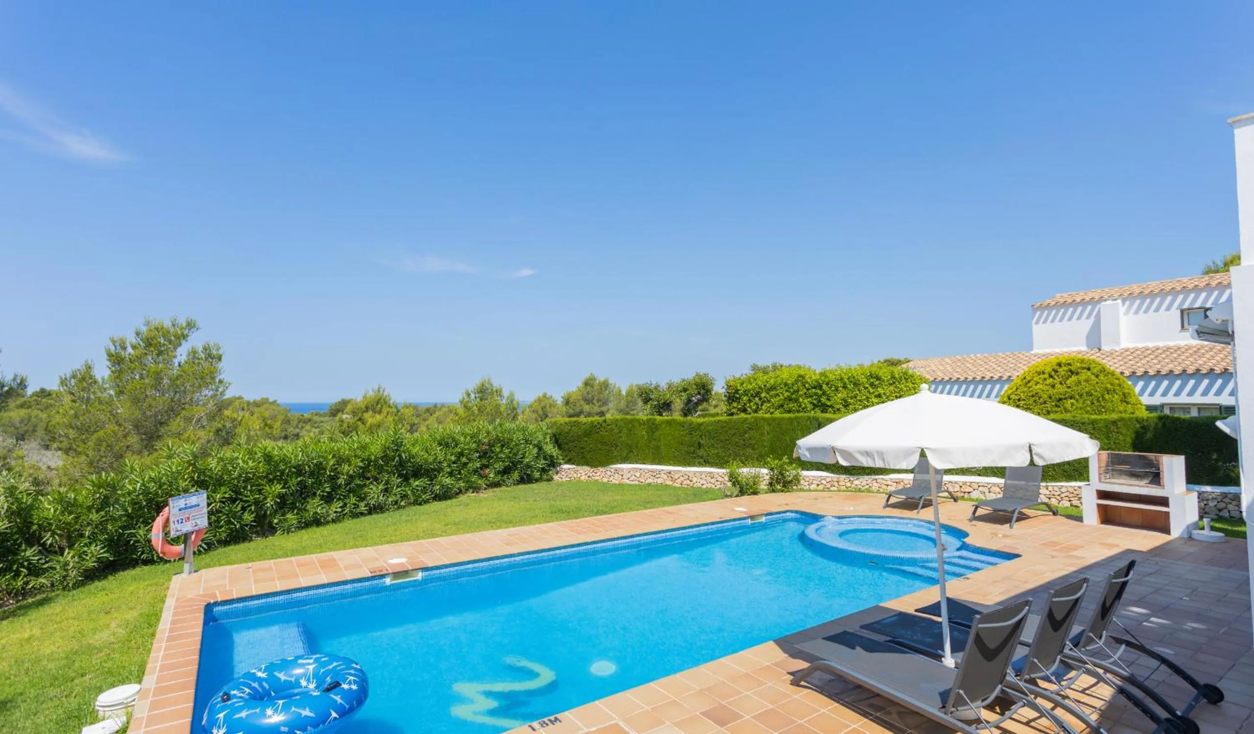 Villas Finesse By MENORCARENTALS