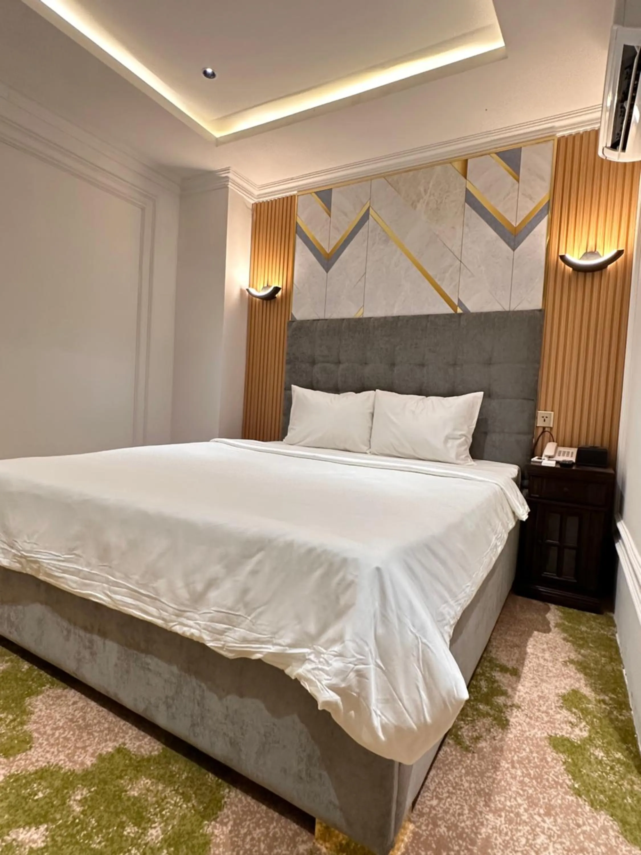 Bedroom, Bed in Phước Hưng 3 Hotel