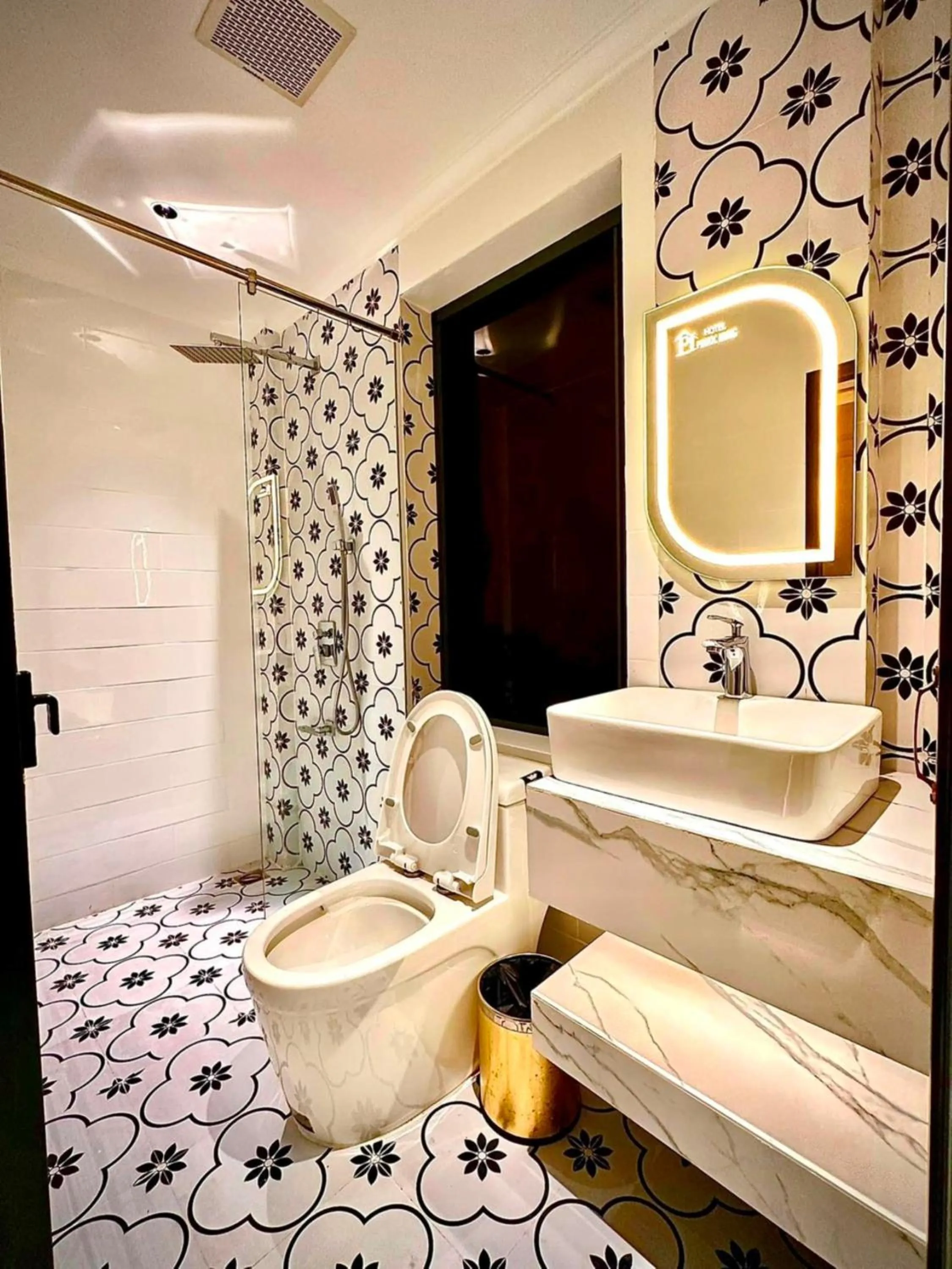 Bathroom in Phước Hưng 3 Hotel