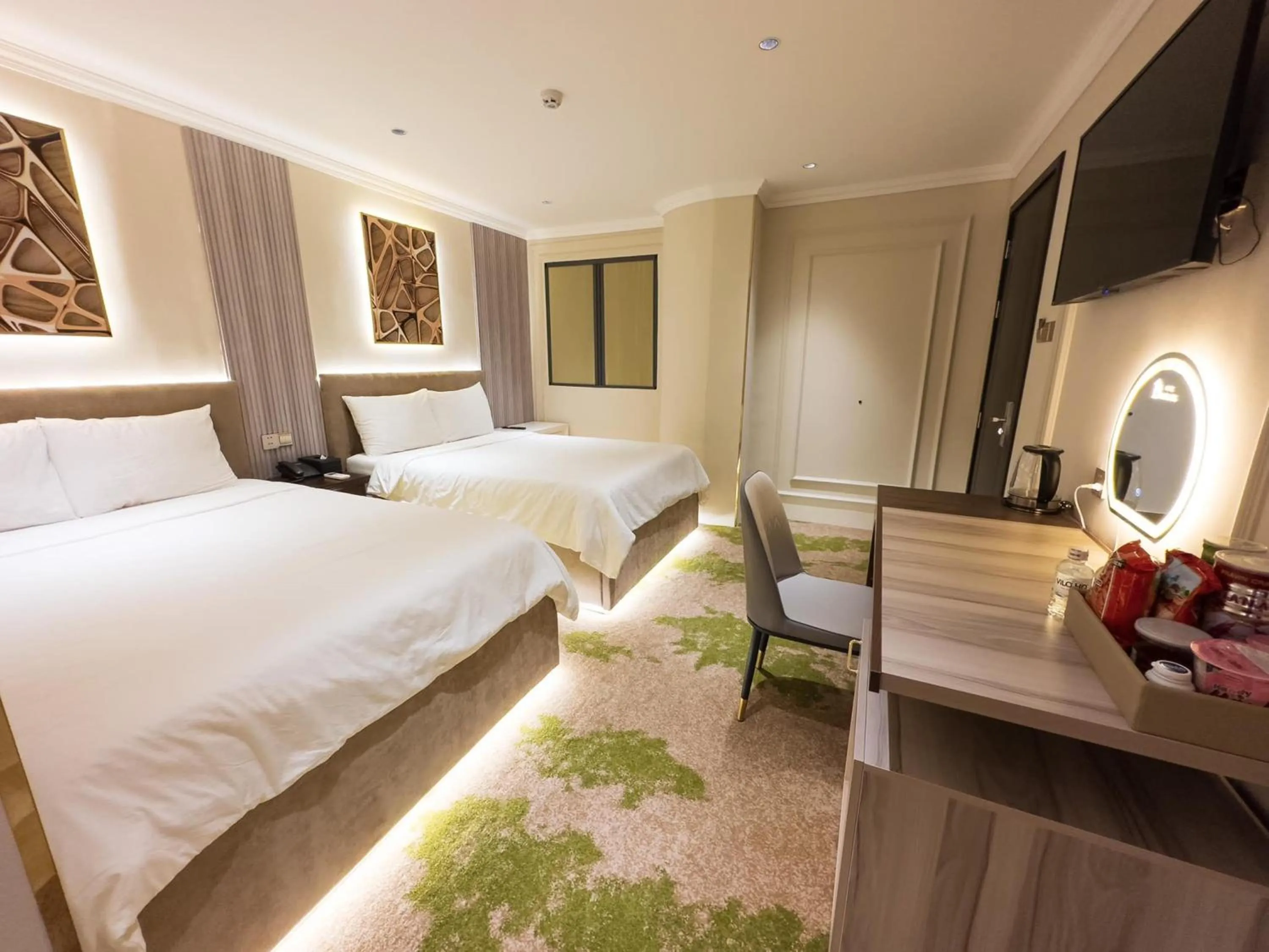 Photo of the whole room, Bed in Phước Hưng 3 Hotel