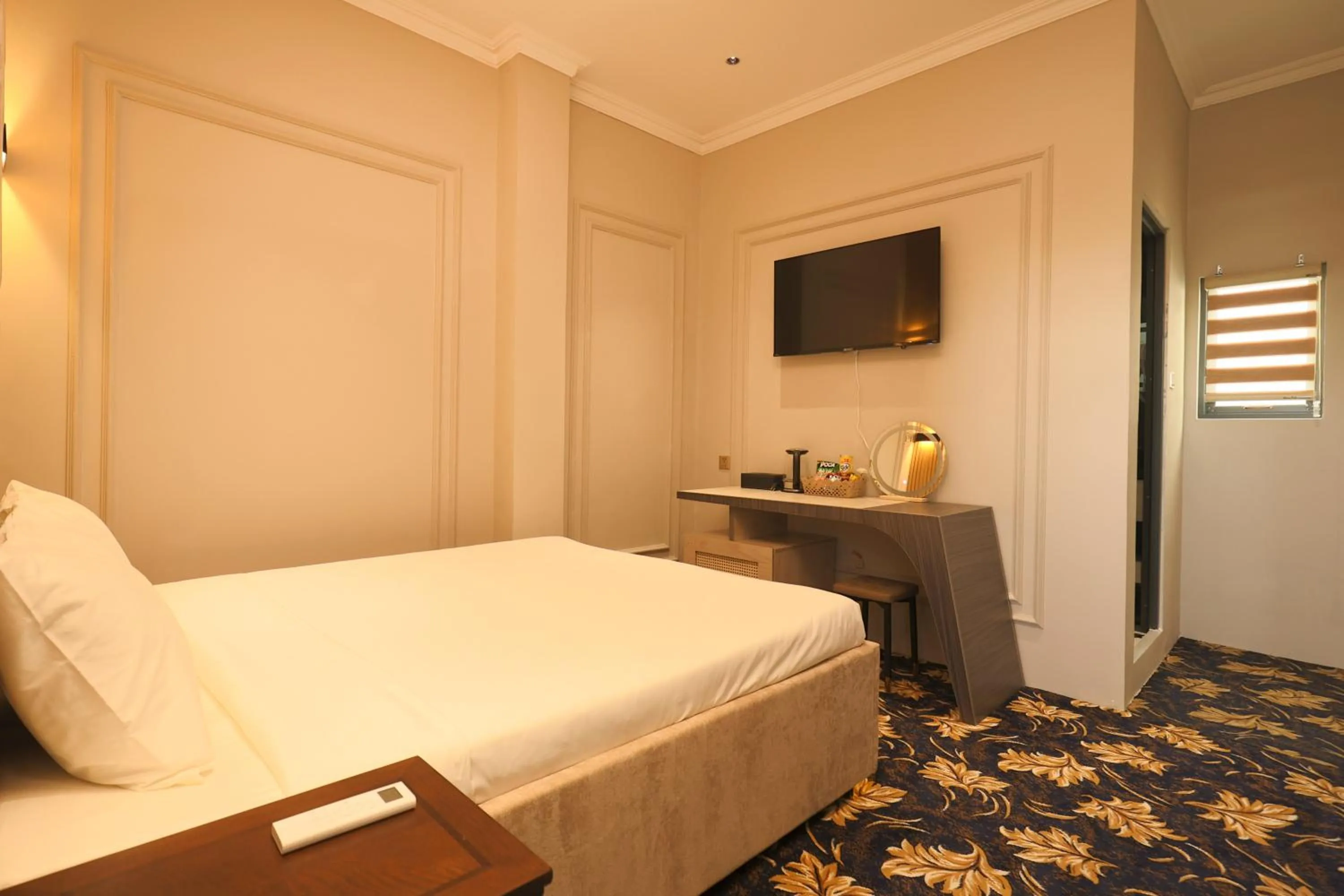 Bedroom, Bed in Phước Hưng 3 Hotel