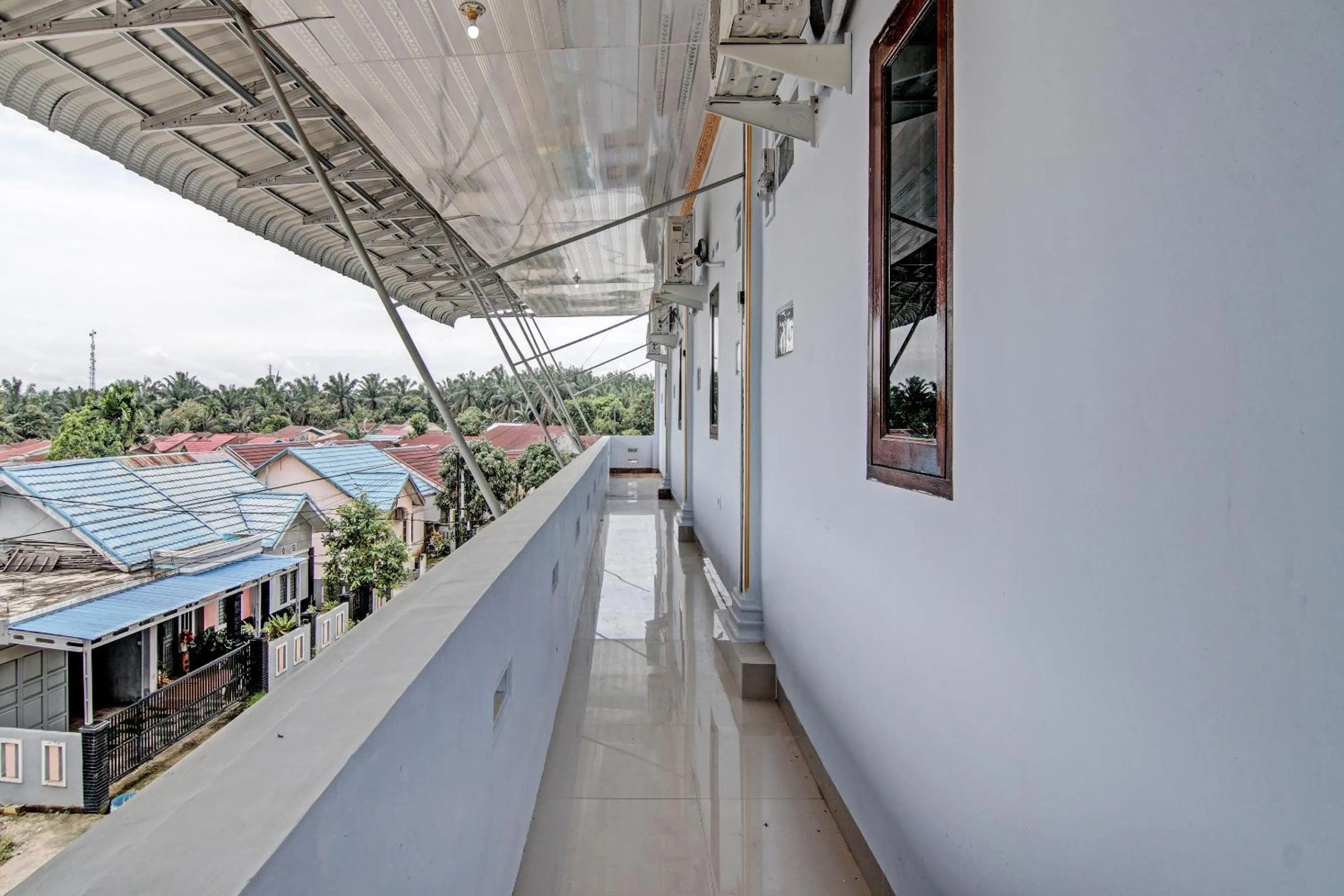 Lobby or reception in Hotel O Elisa Hill