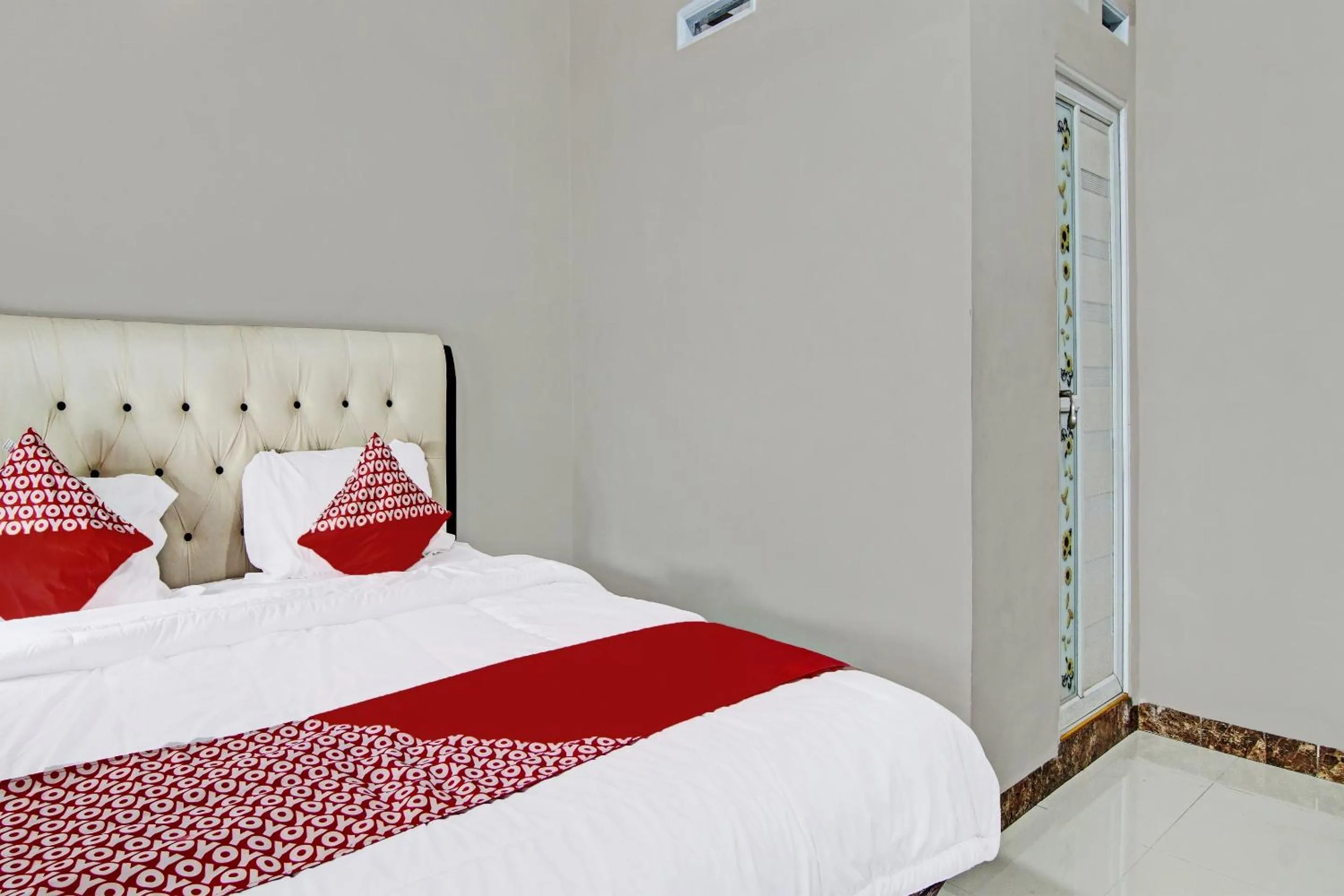 Bedroom, Bed in Hotel O Elisa Hill