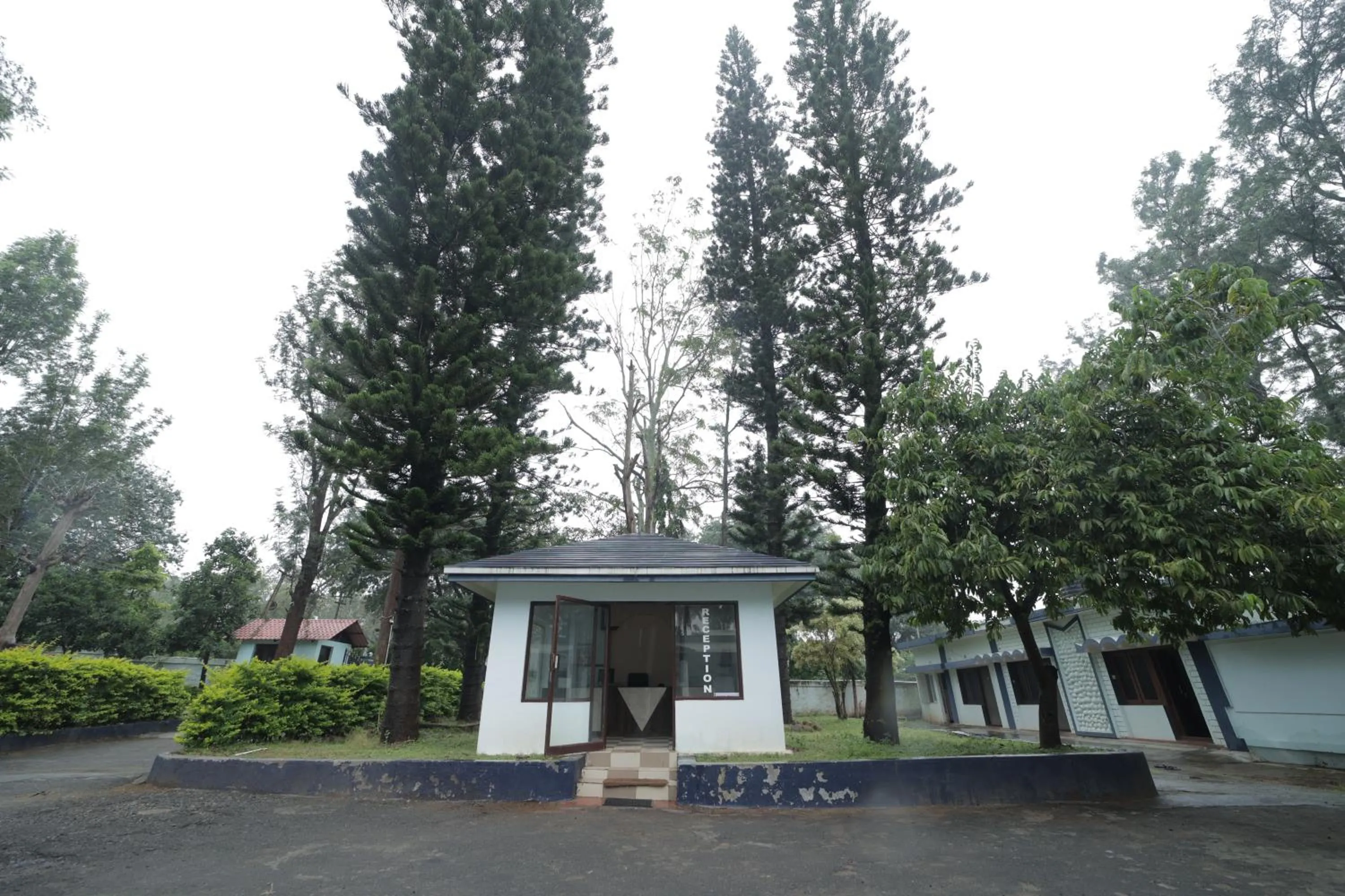 Property building in Green Park Resort