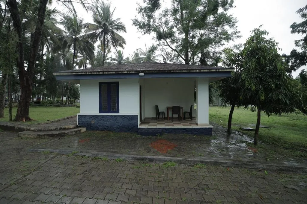 Property building in Green Park Resort