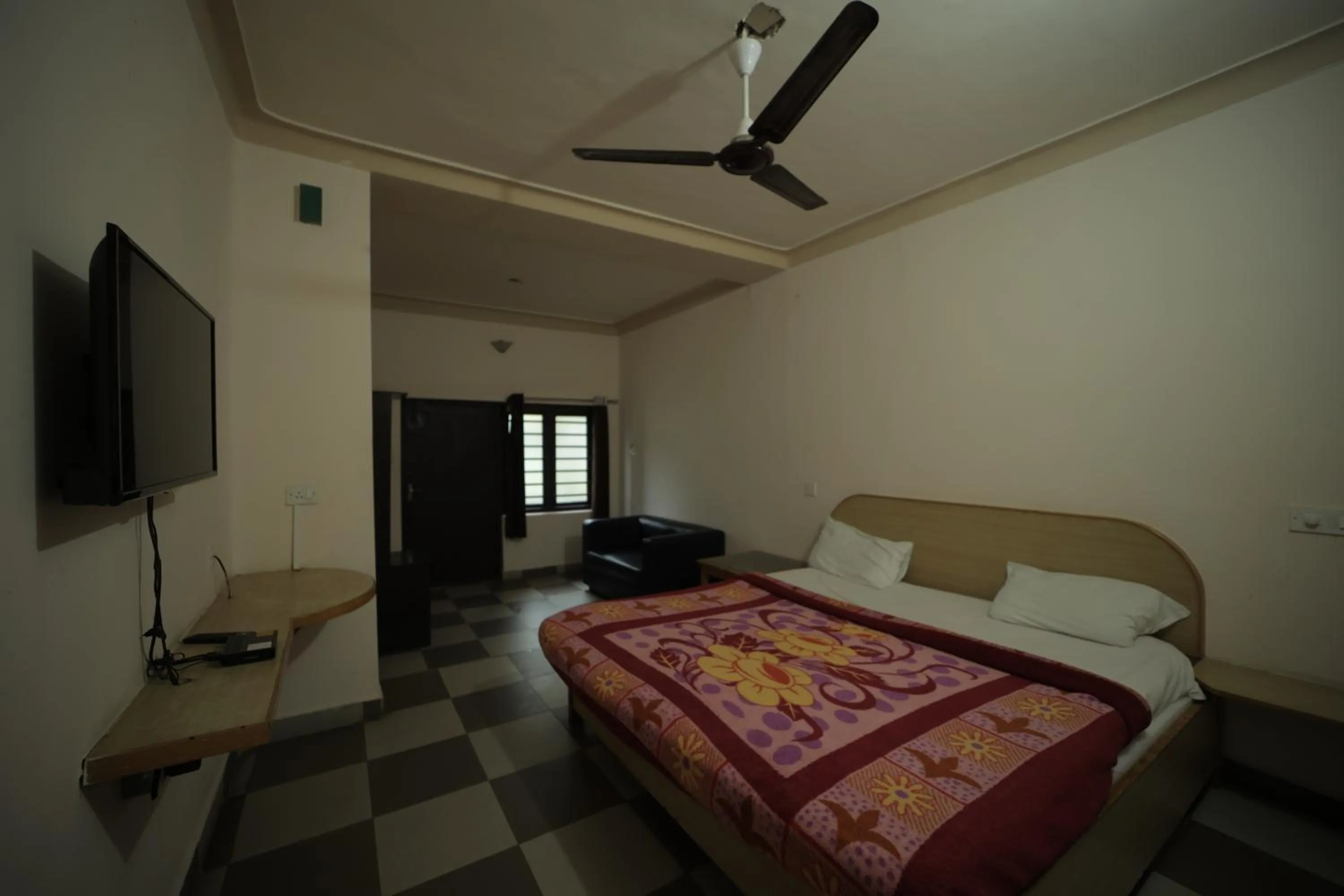 Bed in Green Park Resort