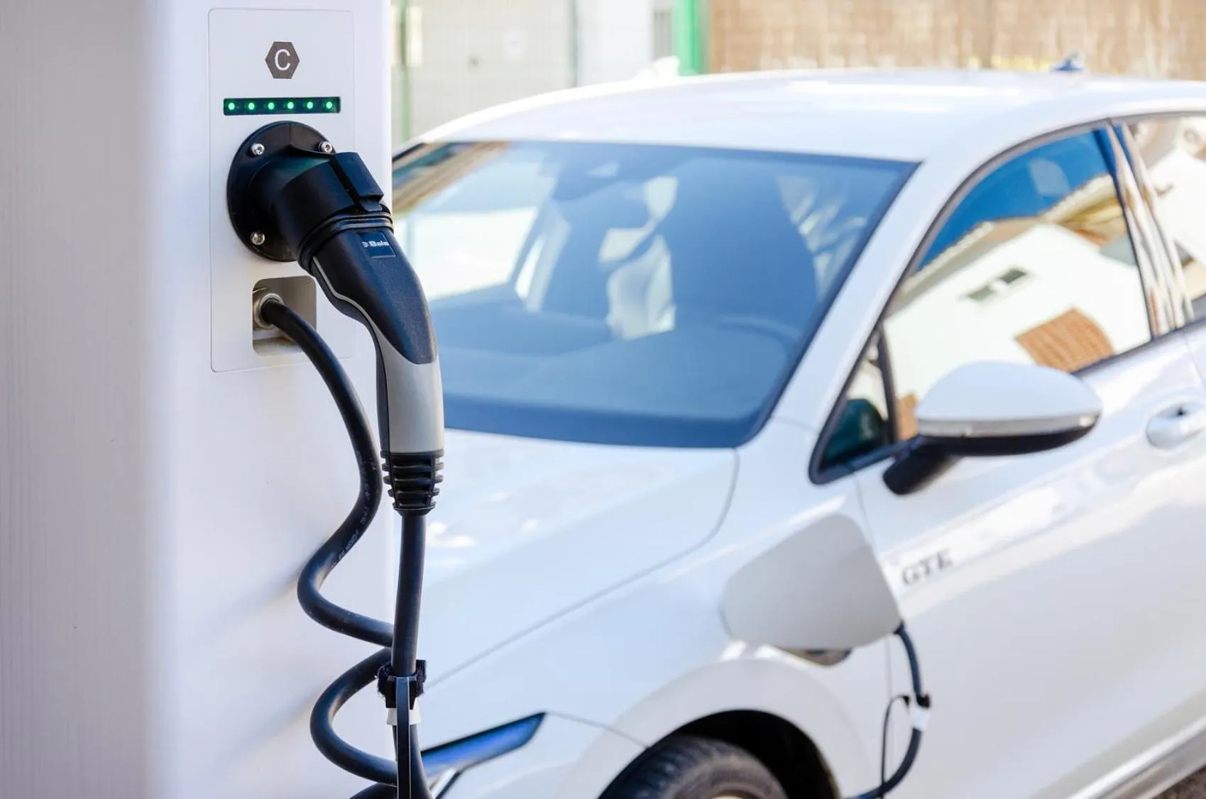 Parking in Hotel Medes II