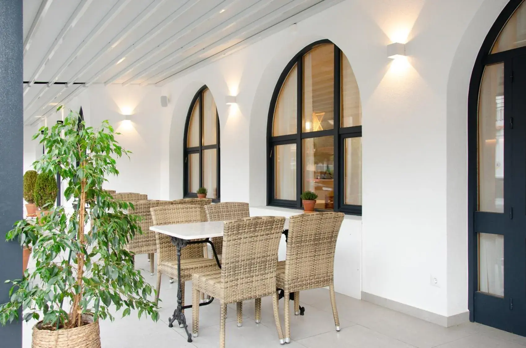 Restaurant/places to eat in Hotel Medes II Restaurant/places to eat in Hotel Medes II