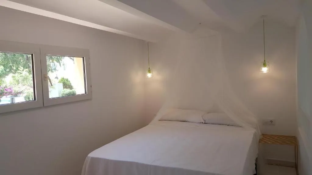 Bed in MR Hotelet de la Raconà & Apartments