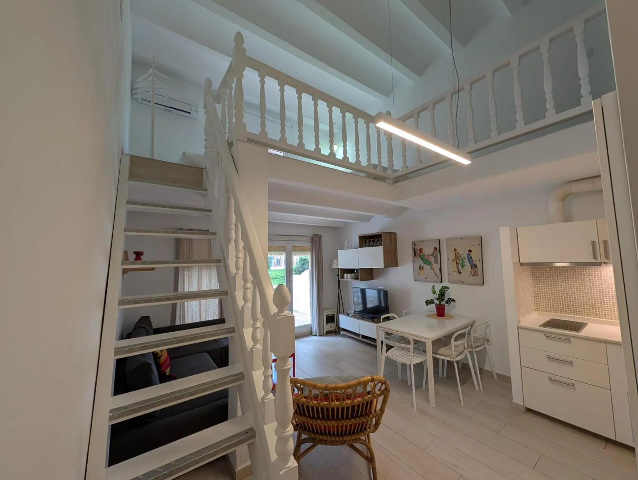 Kitchen or kitchenette in MR Hotelet de la Raconà & Apartments