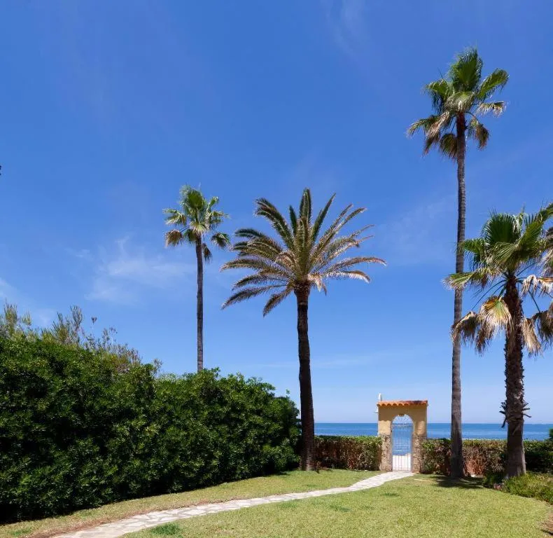 Garden view in MR Hotelet de la Raconà & Apartments