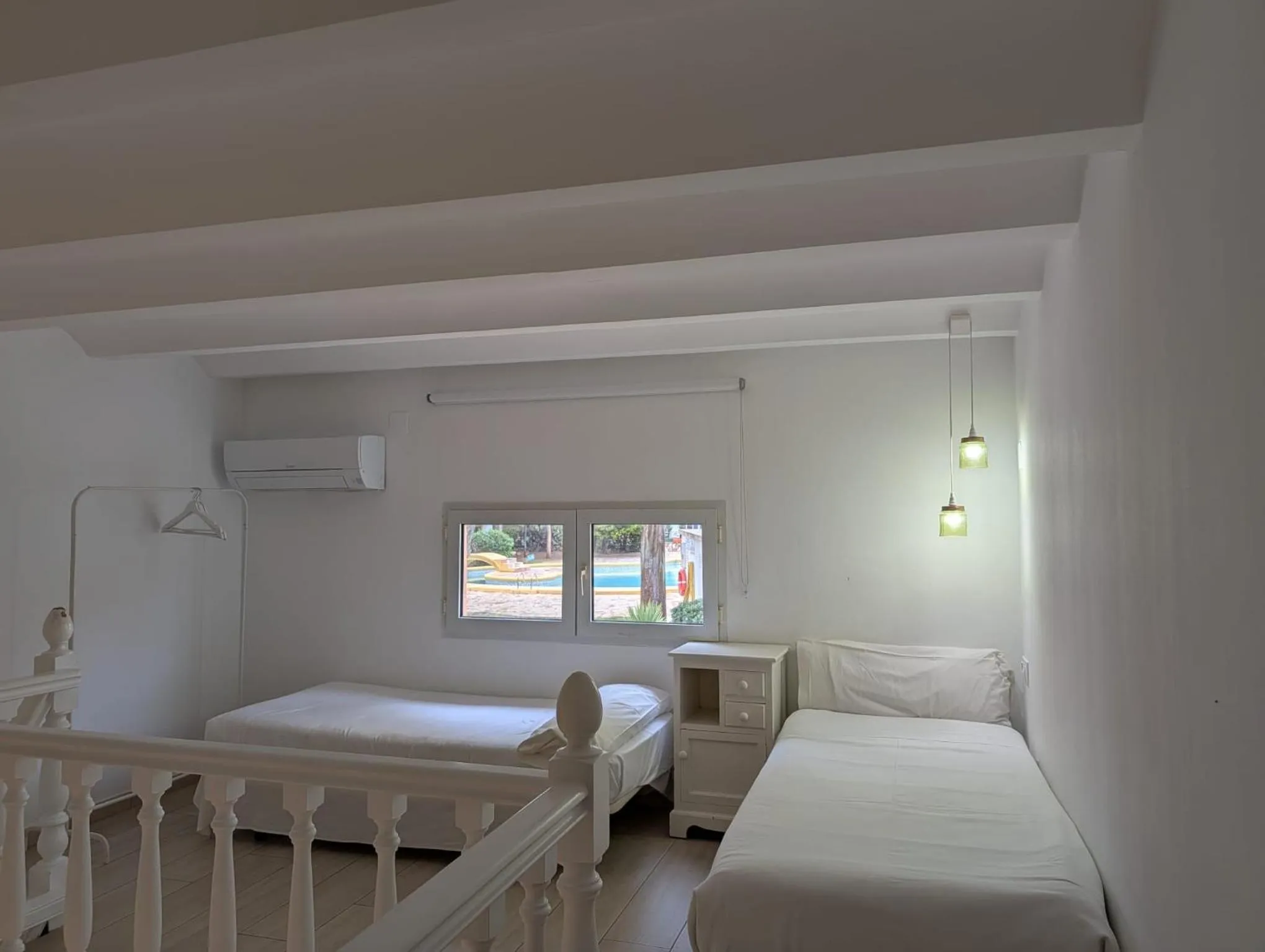 Bed in MR Hotelet de la Raconà & Apartments