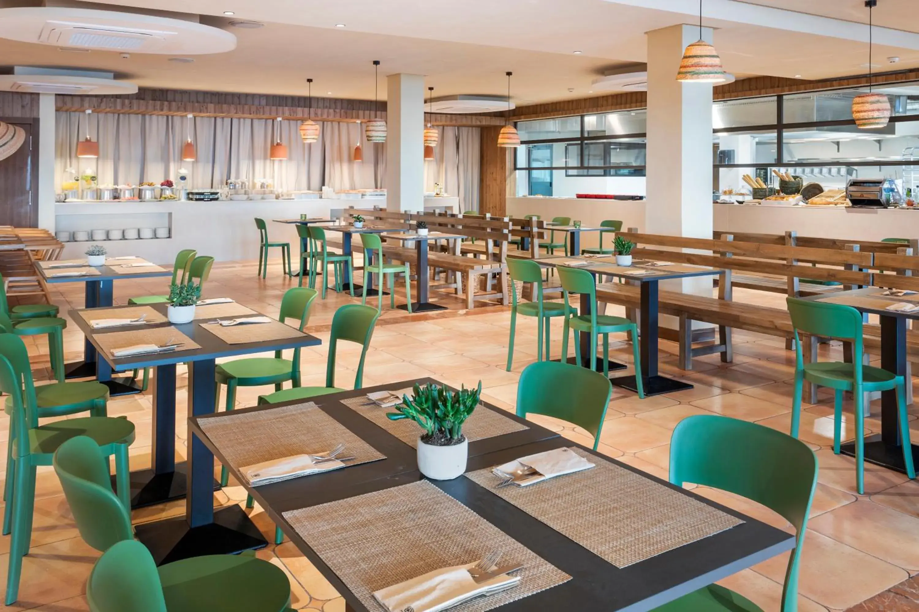 Restaurant/places to eat in INNSiDE by Meliá Wave Calviá Restaurant/places to eat in INNSiDE by Meliá Wave Calviá