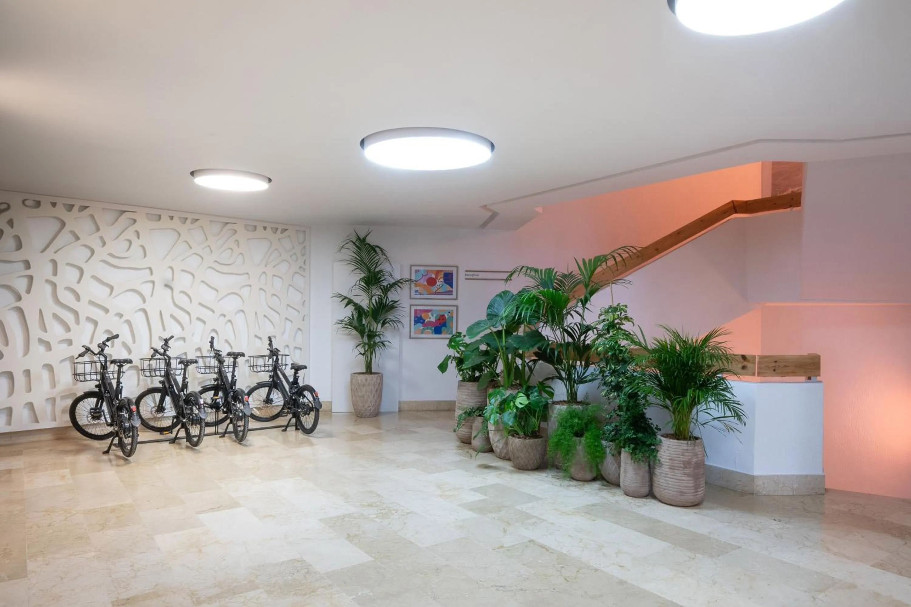 Decorative detail in INNSiDE by Meliá Wave Calviá