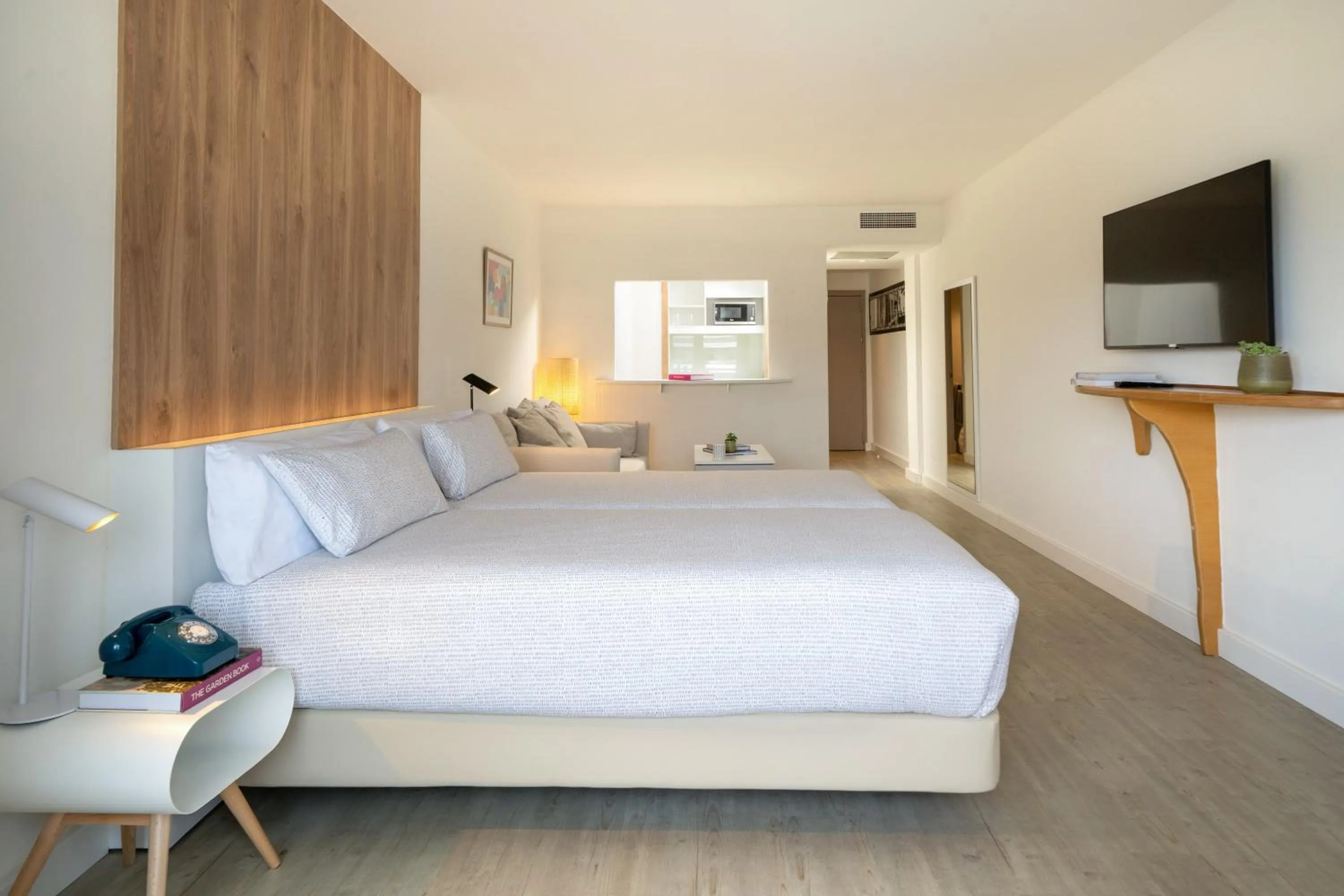 Bed in INNSiDE by Meliá Wave Calviá