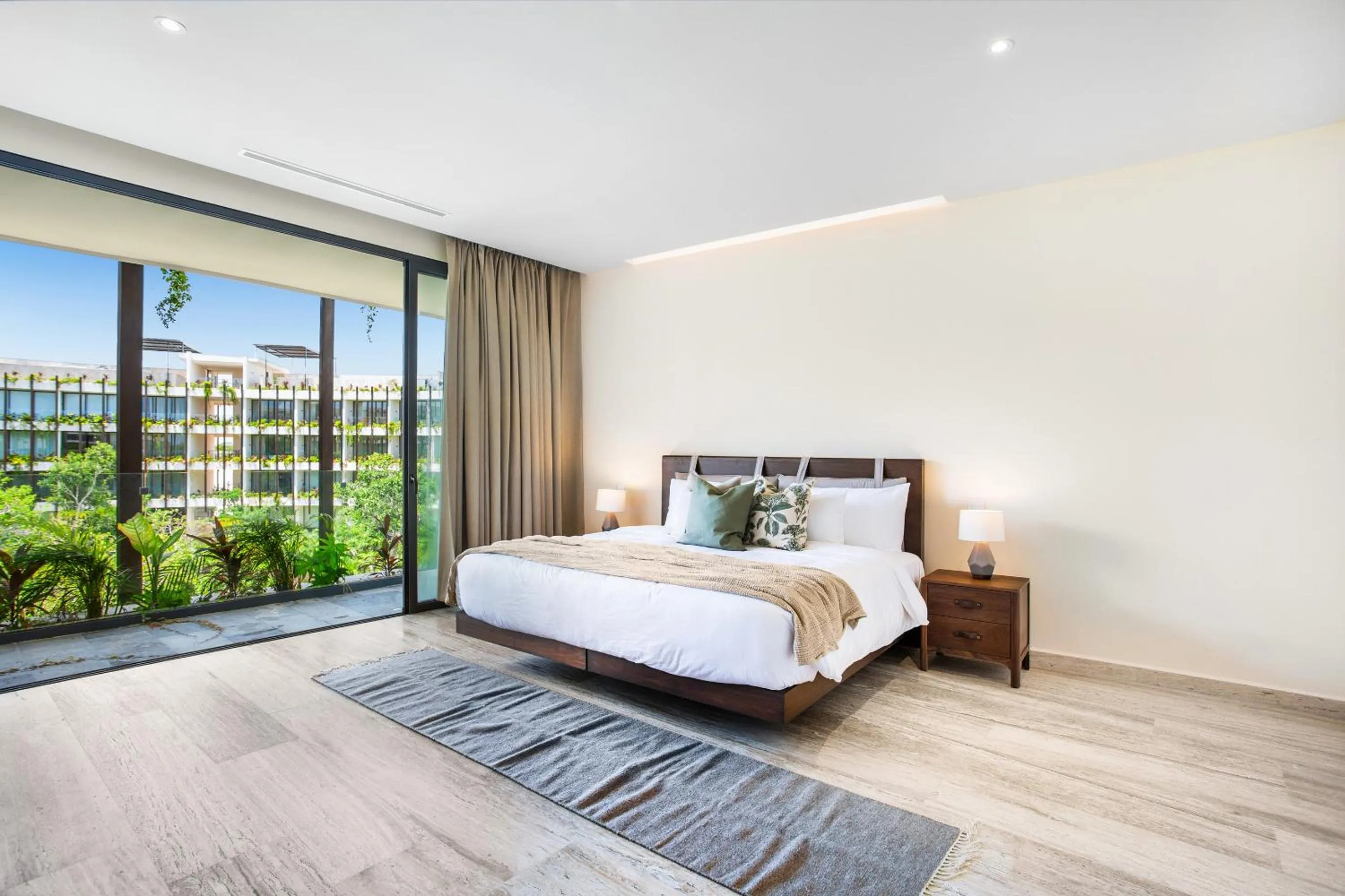 Photo of the whole room, Bed in Mistiq Temple I