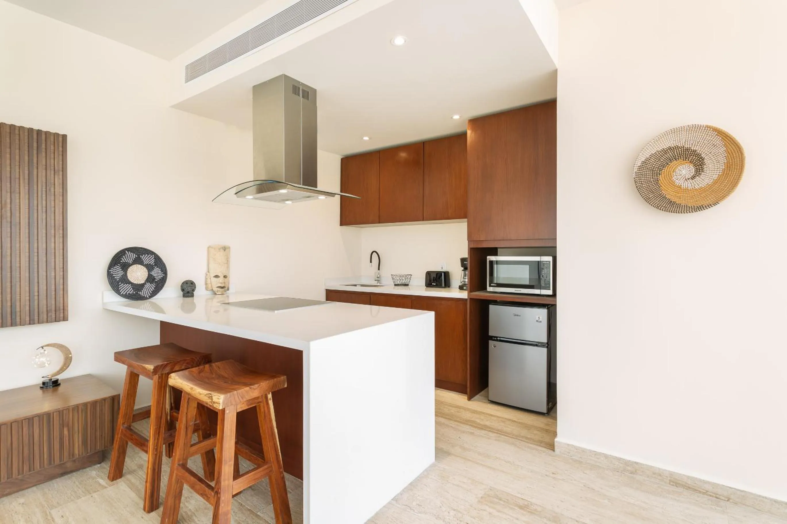 Kitchen or kitchenette in Mistiq Temple I