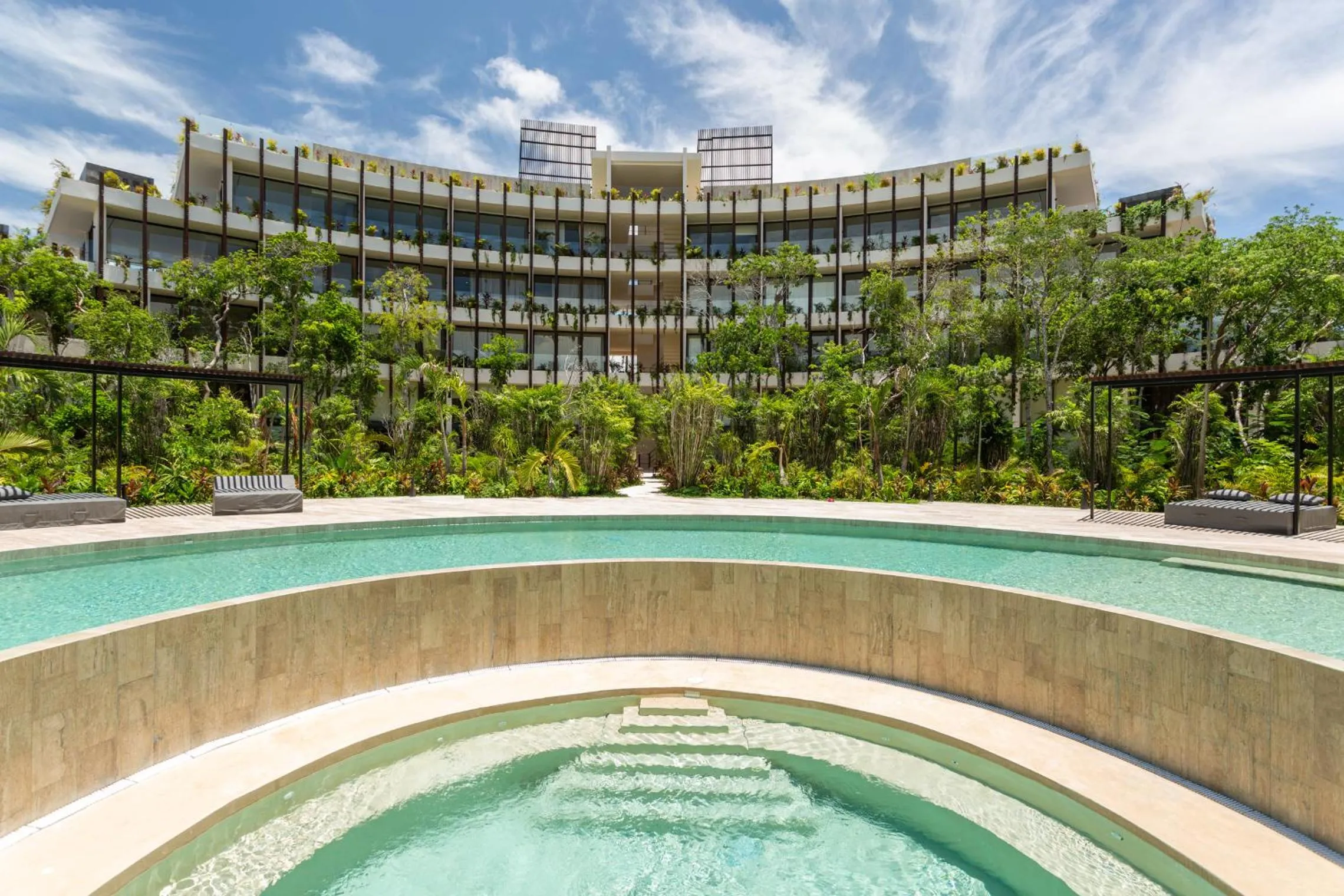 Property building in Mistiq Temple I