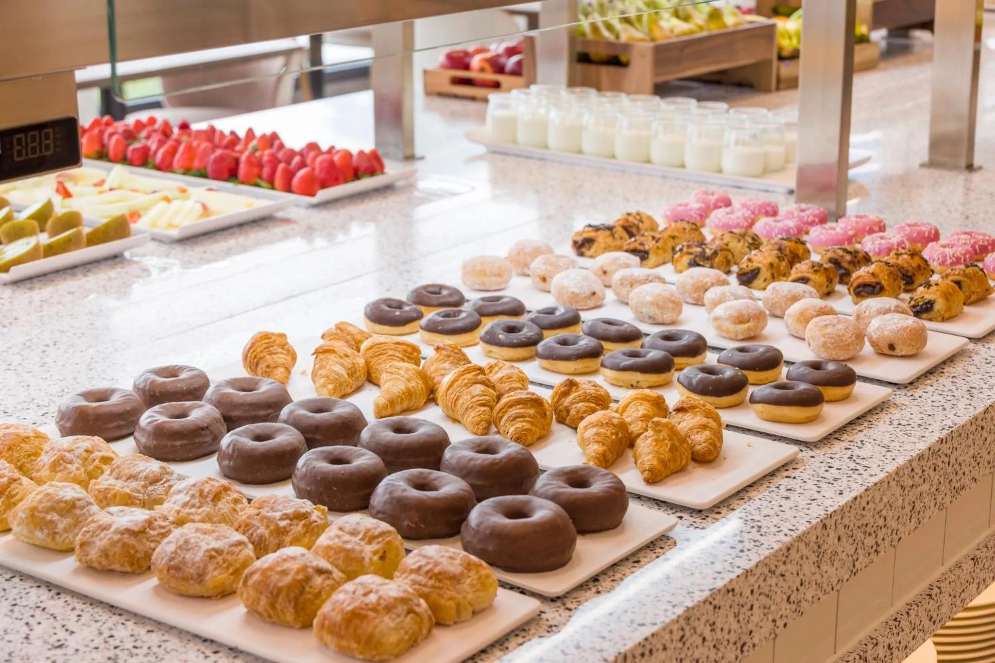 Buffet breakfast in Ilunion Islantilla