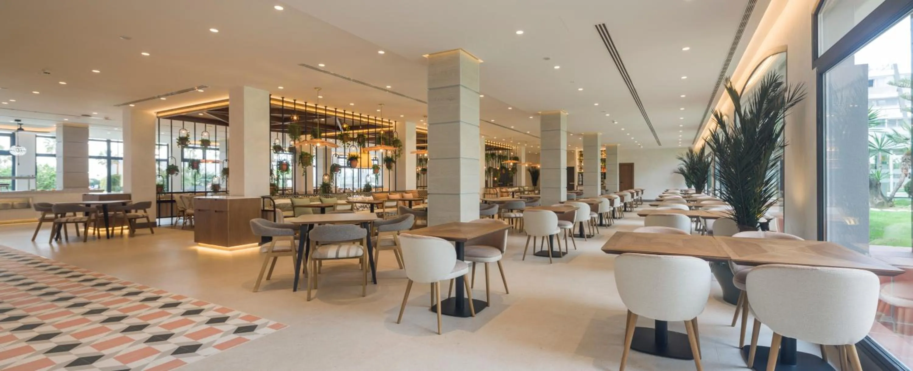 Restaurant/places to eat in Ilunion Islantilla