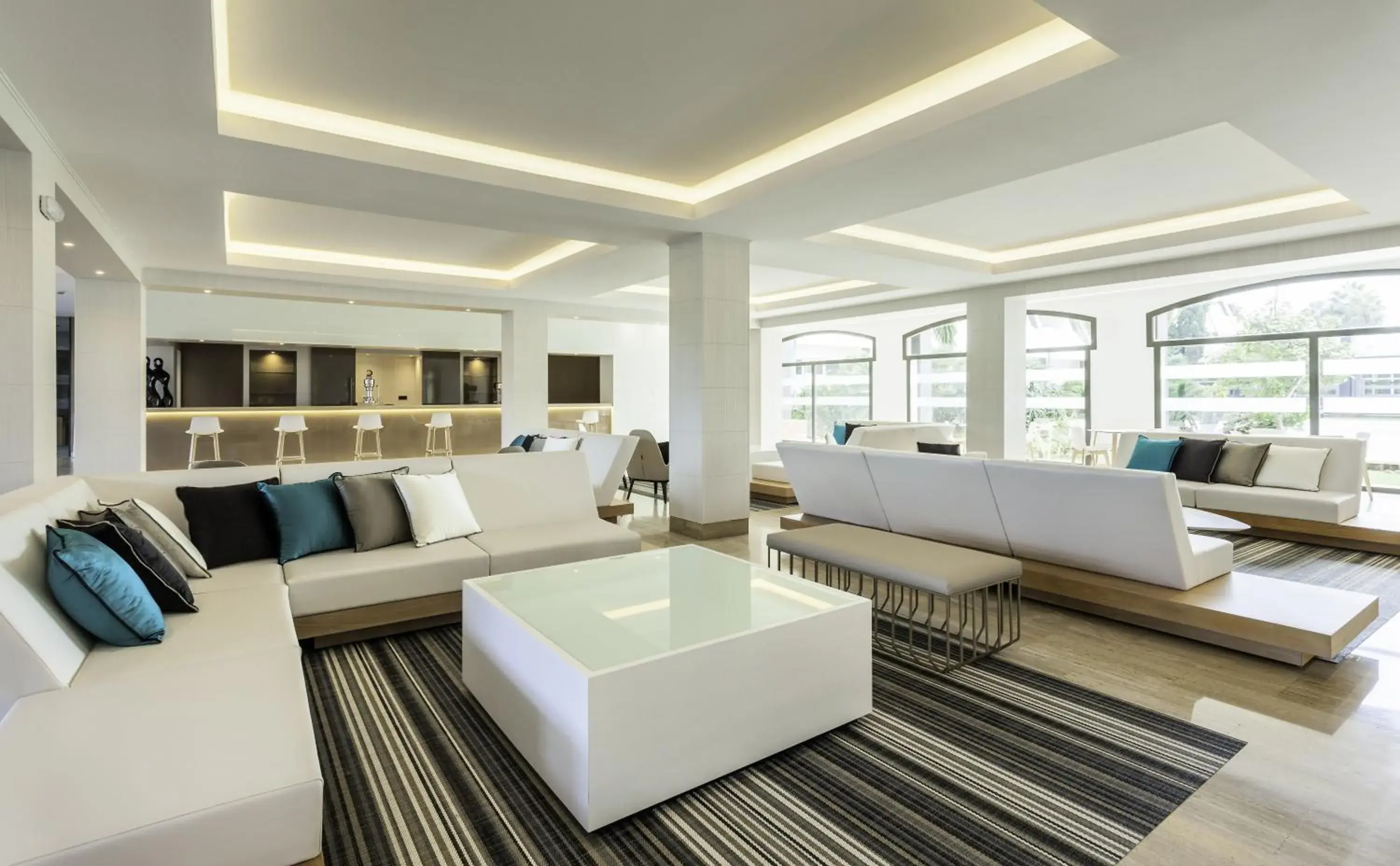 Lobby or reception in Ilunion Islantilla Lobby or reception in Ilunion Islantilla