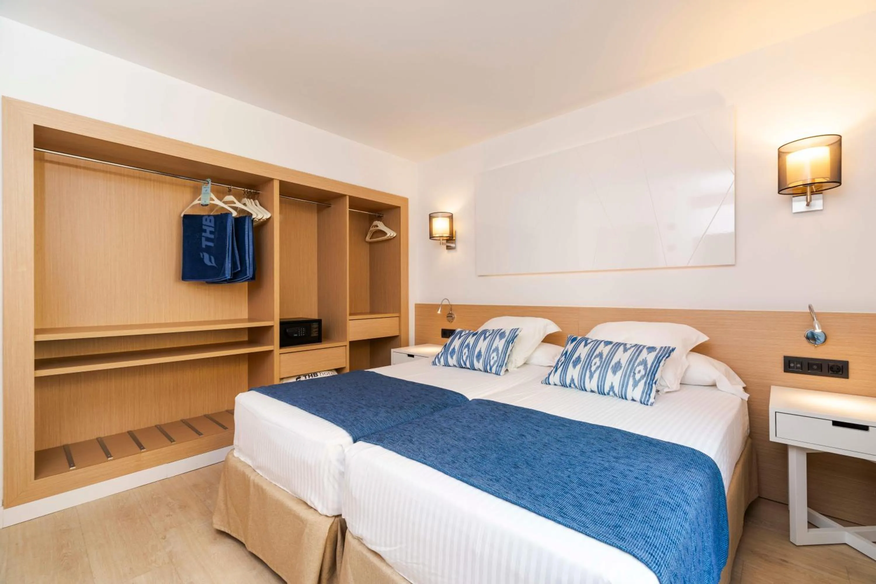 Bed in THB Los Molinos - Adults Only