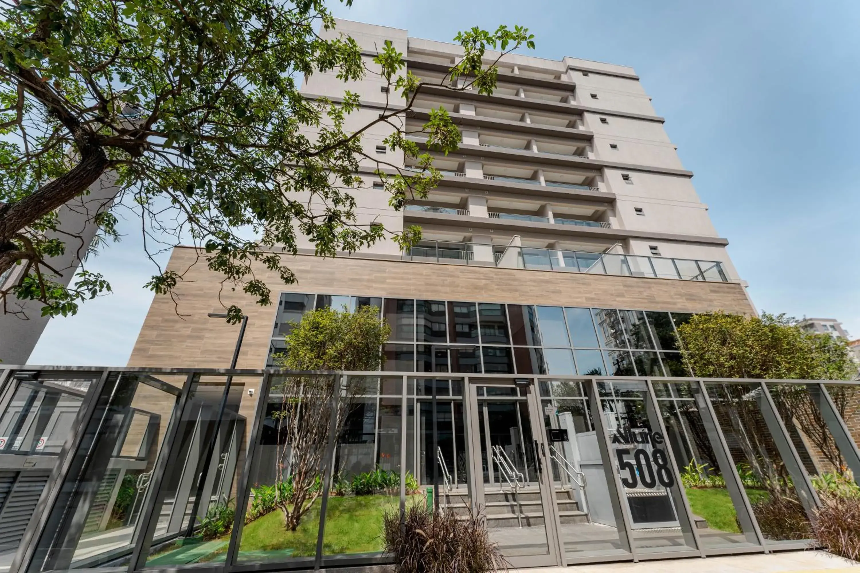 Facade/entrance in Apartamentos Studio Allure Moema - Com café da manhã e Valet opcional, Recepção 24 horas Facade/entrance in Apartamentos Studio Allure Moema - Com café da manhã e Valet opcional, Recepção 24 horas