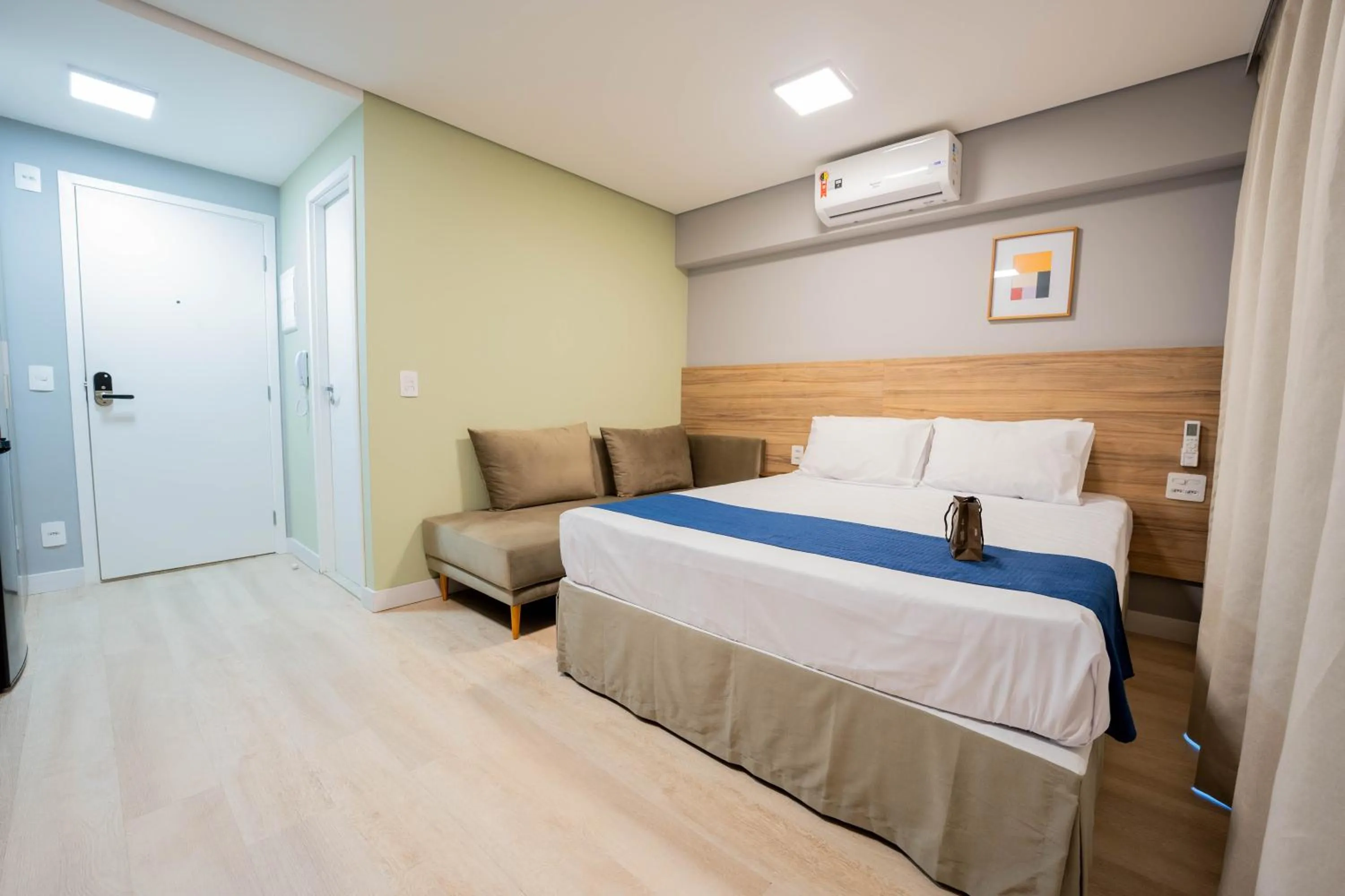 Bed in Apartamentos Studio Allure Moema - Com café da manhã e Valet opcional, Recepção 24 horas