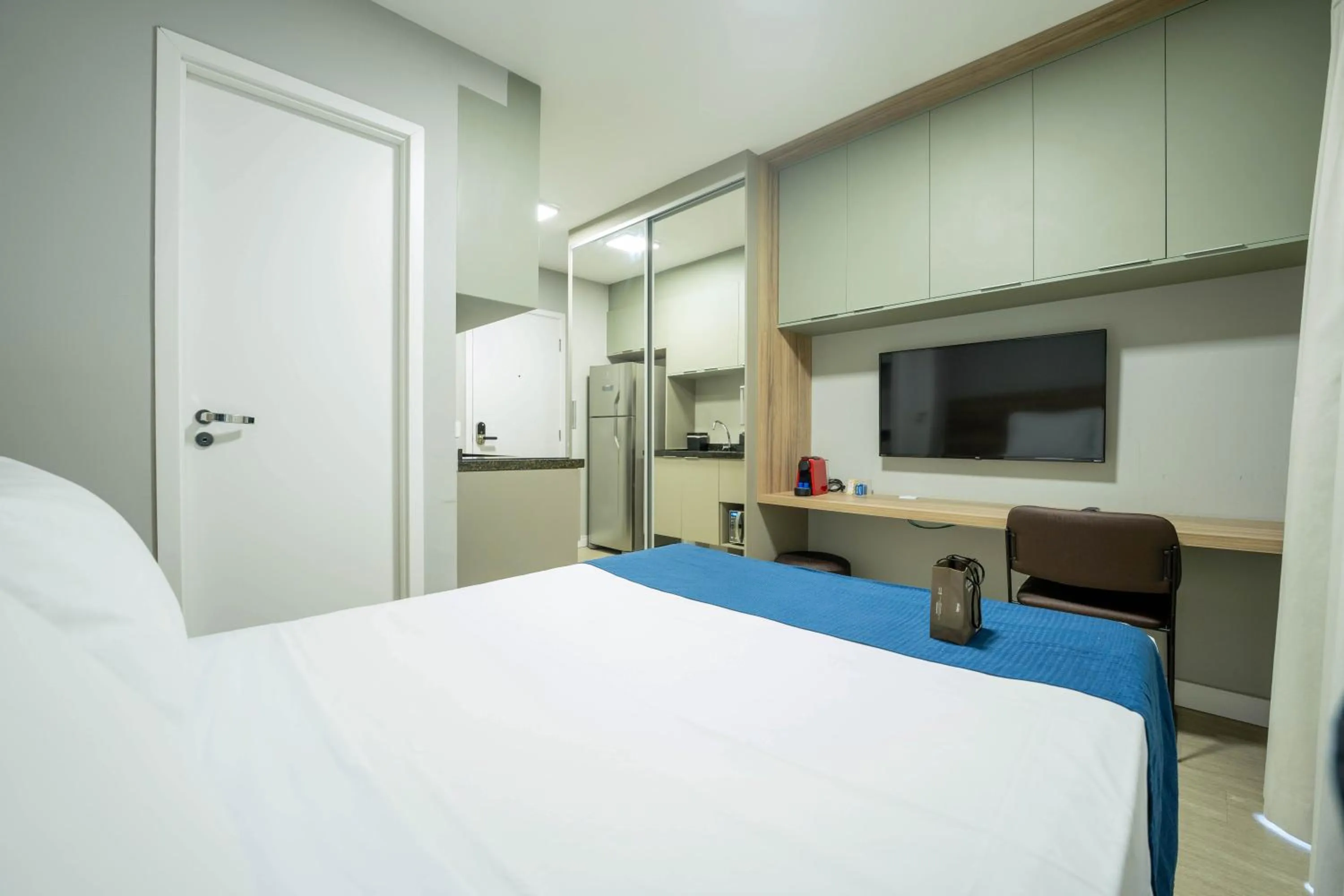 Bed in Apartamentos Studio Allure Moema - Com café da manhã e Valet opcional, Recepção 24 horas