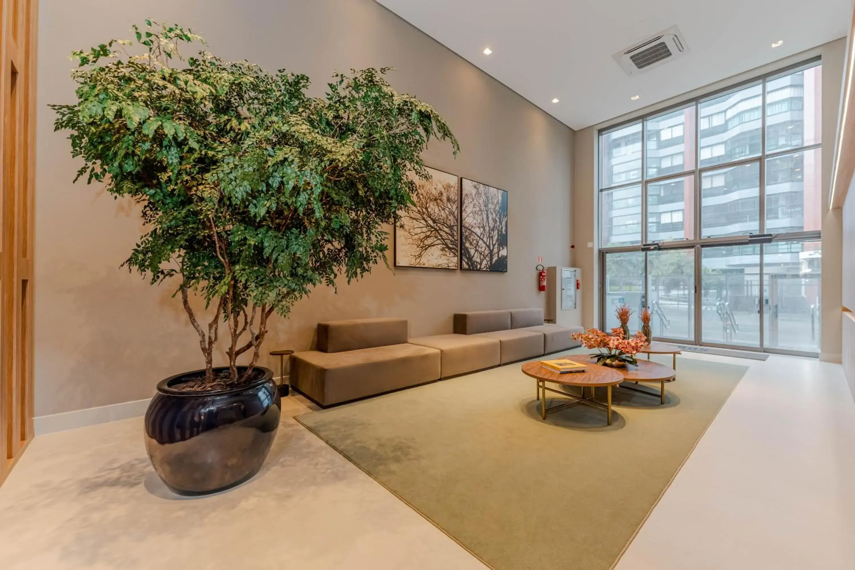 Facade/entrance in Apartamentos Studio Allure Moema - Com café da manhã e Valet opcional, Recepção 24 horas Facade/entrance in Apartamentos Studio Allure Moema - Com café da manhã e Valet opcional, Recepção 24 horas