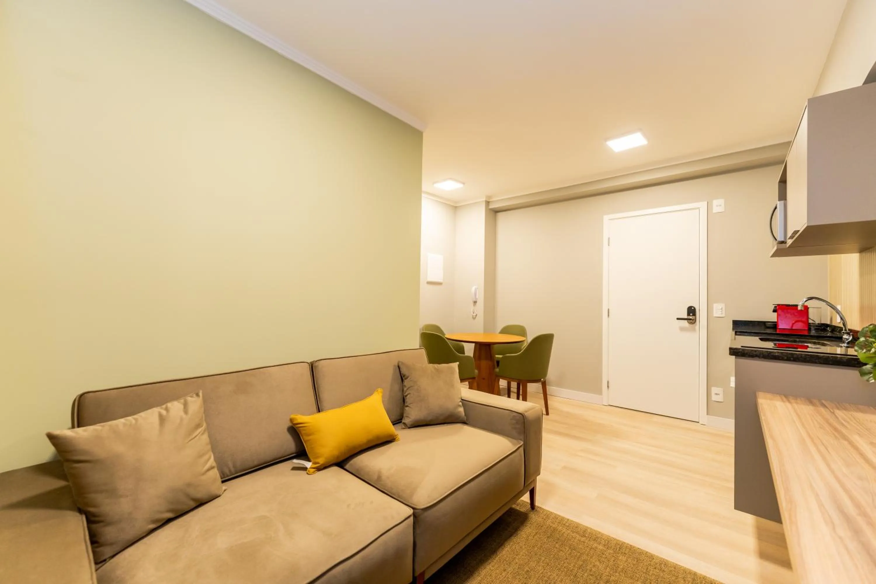 Living room in Apartamentos Studio Allure Moema - Com café da manhã e Valet opcional, Recepção 24 horas