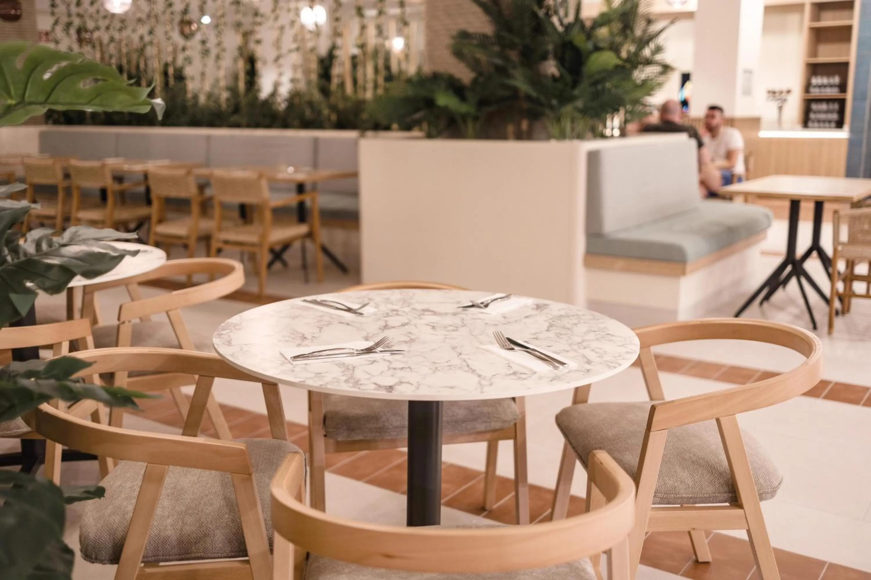 Restaurant/places to eat in Servatur Puerto Azul