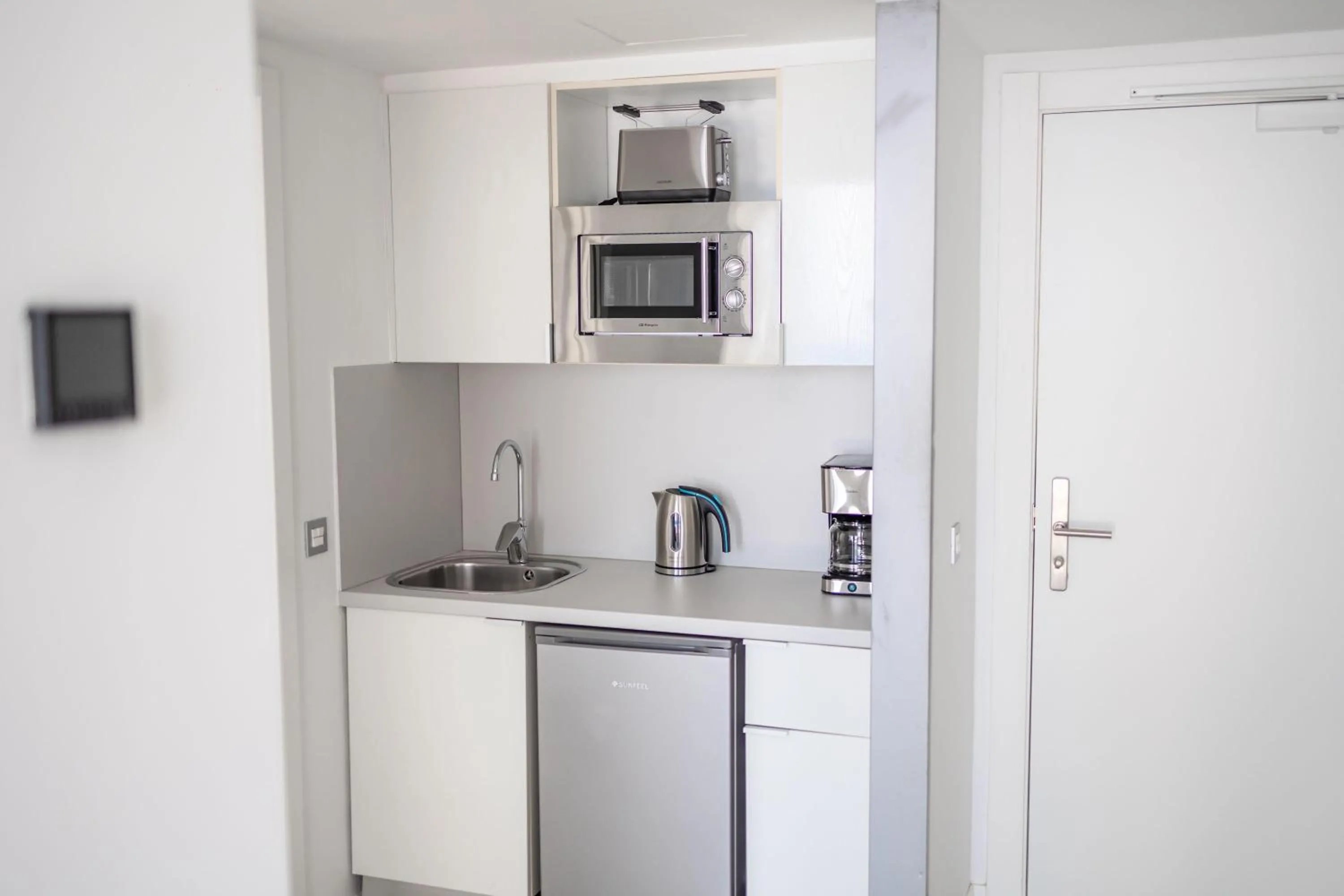 Photo of the whole room in Servatur Puerto Azul