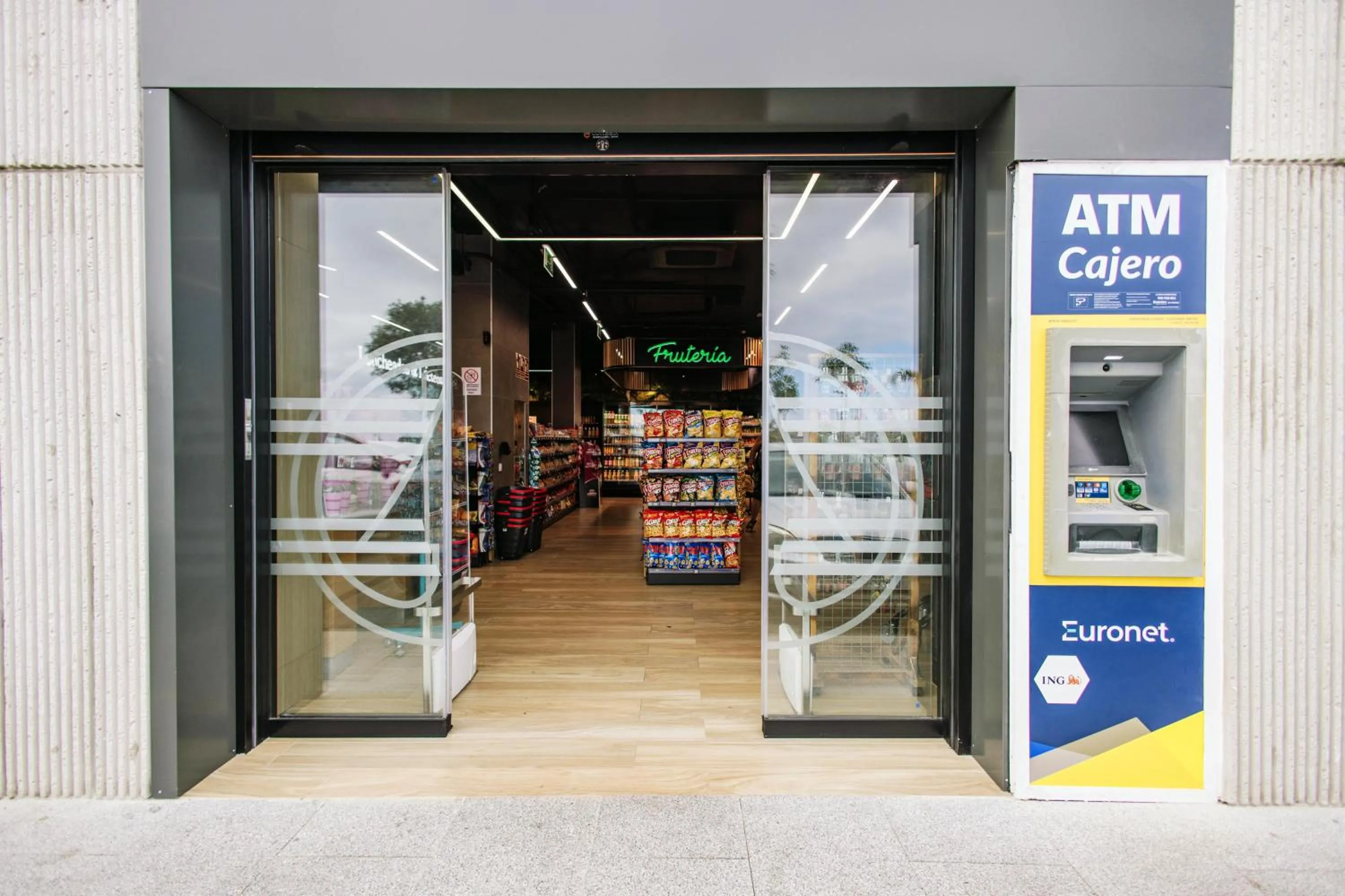 Shopping Area in Servatur Puerto Azul