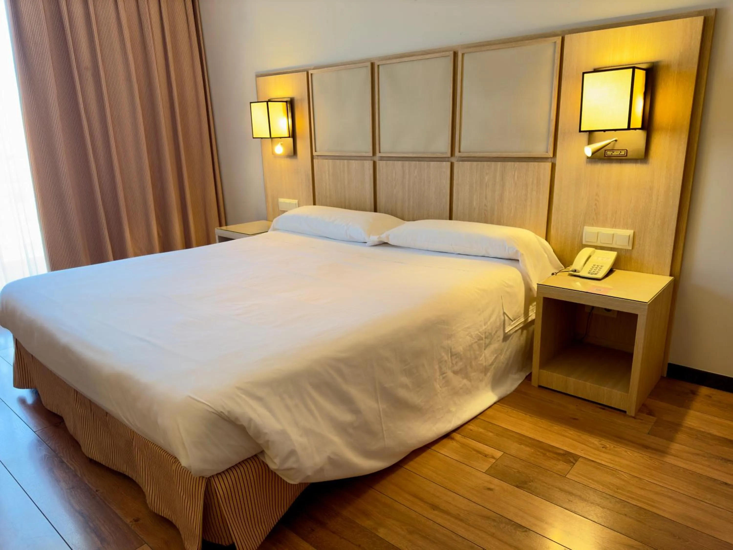 Bed in Hotel Isla de La Garena