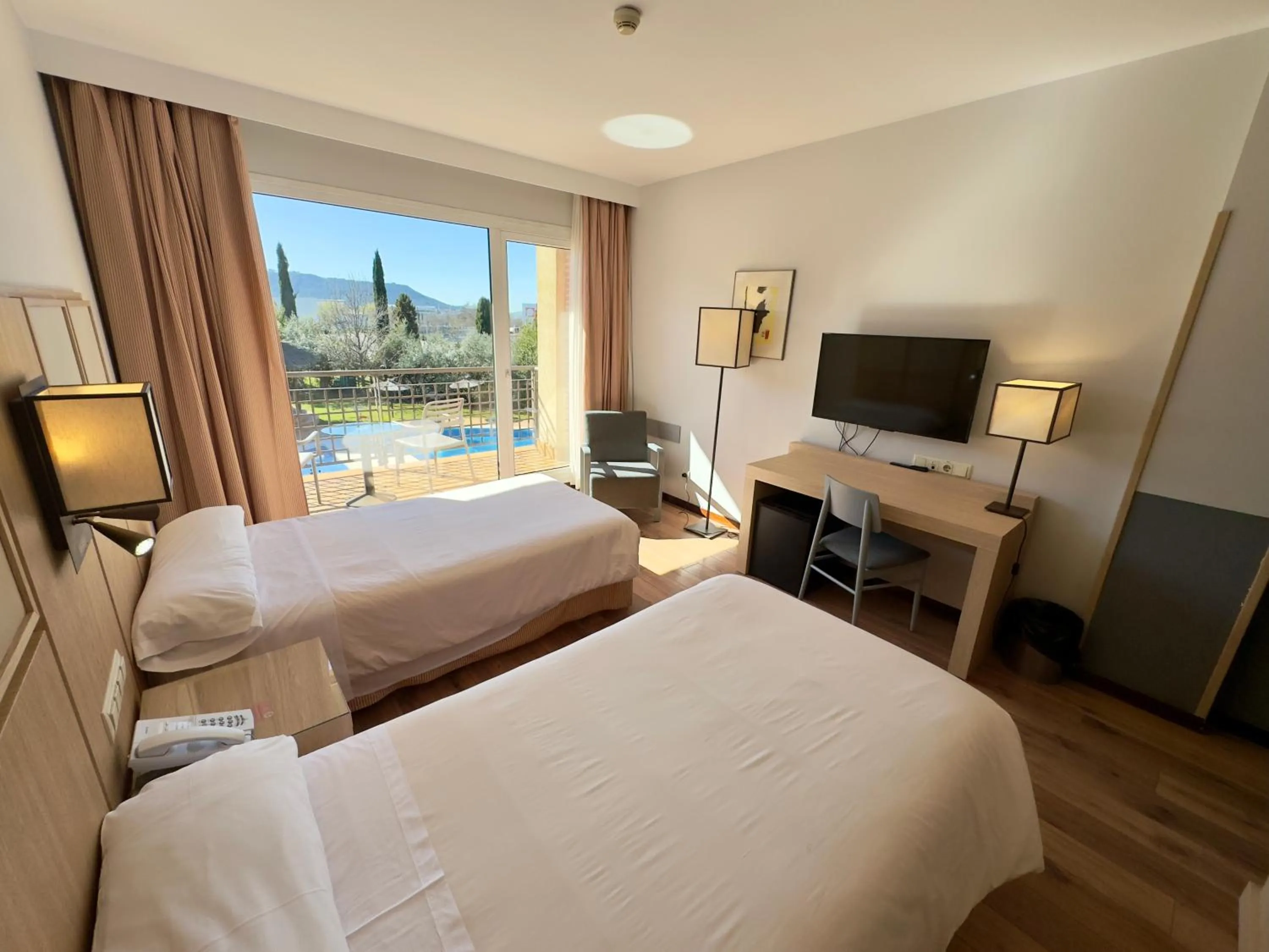 Bed in Hotel Isla de La Garena