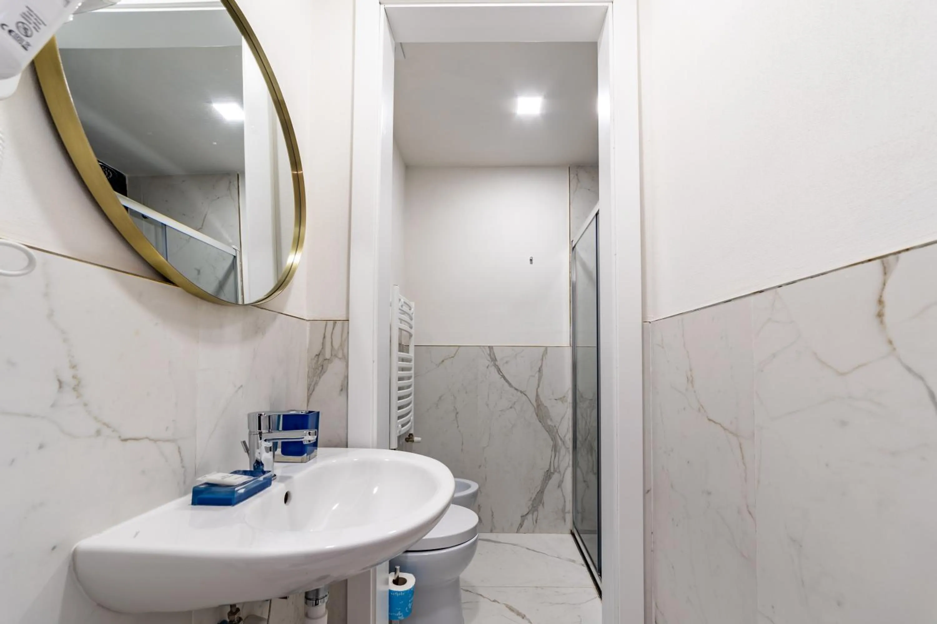 Bathroom in Room Eleven