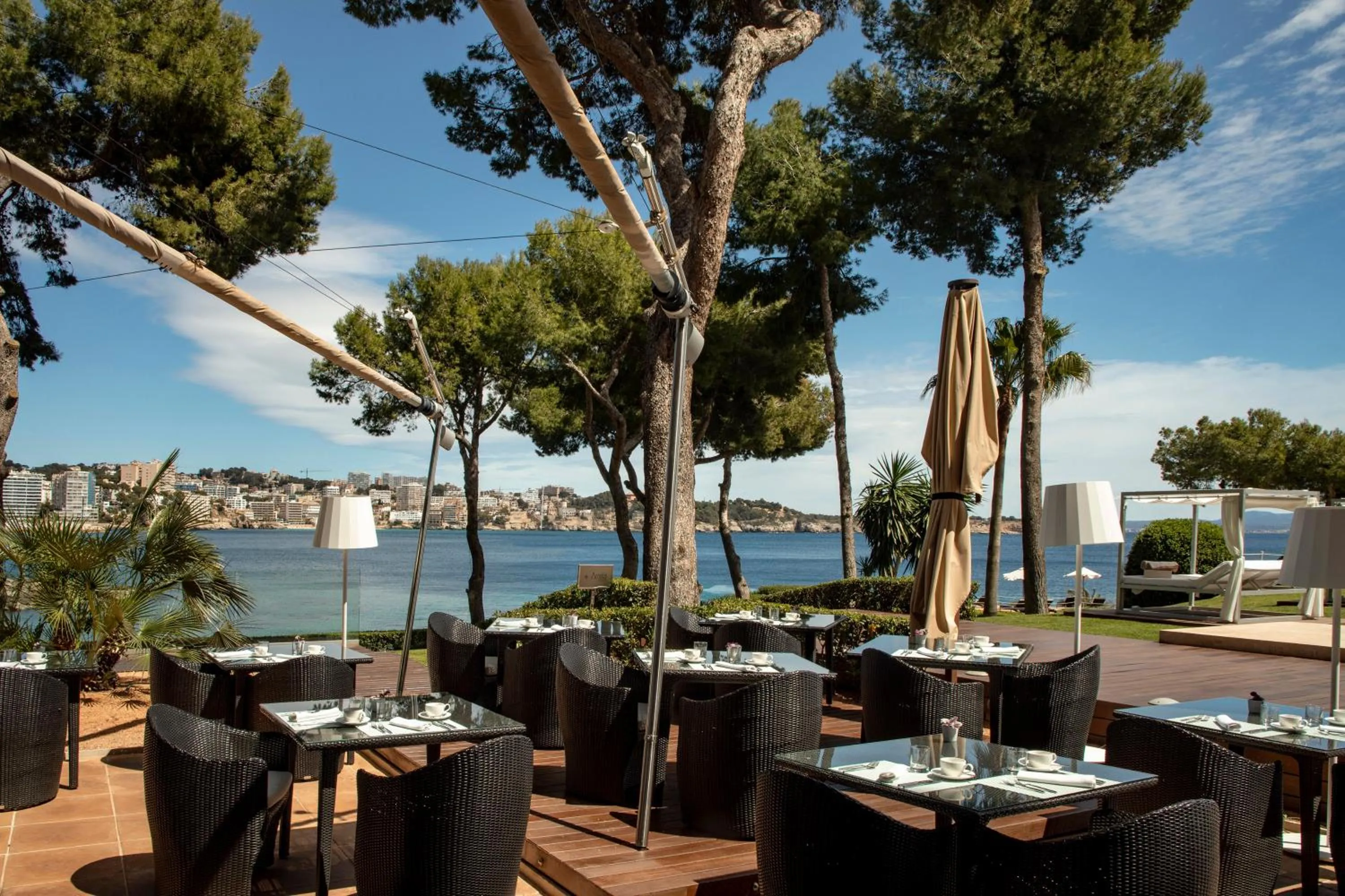 Restaurant/places to eat in Hotel de Mar Gran Meliá - Adults Only - The Leading Hotels of the World